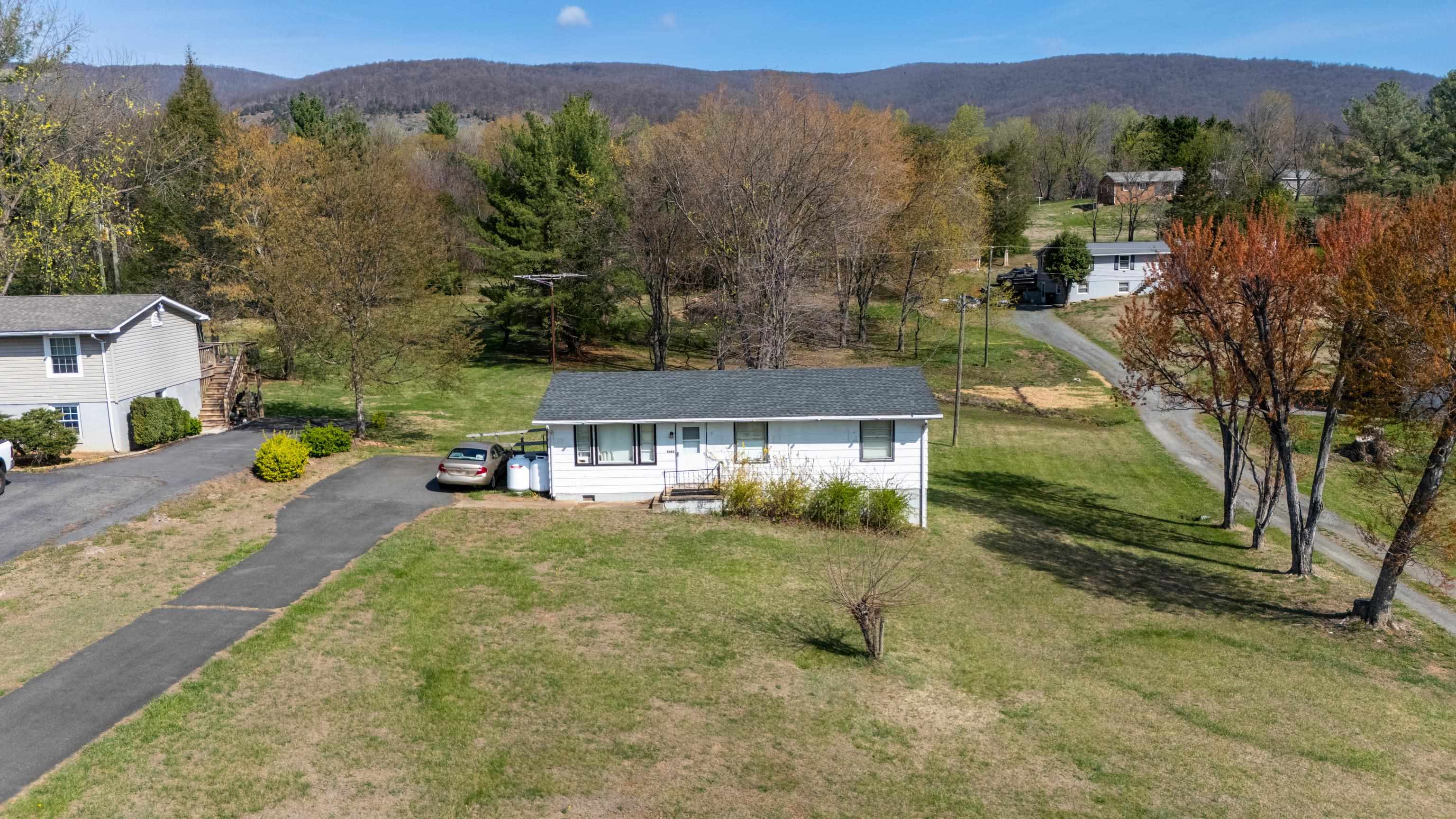 8688 BROOKSVILLE RD