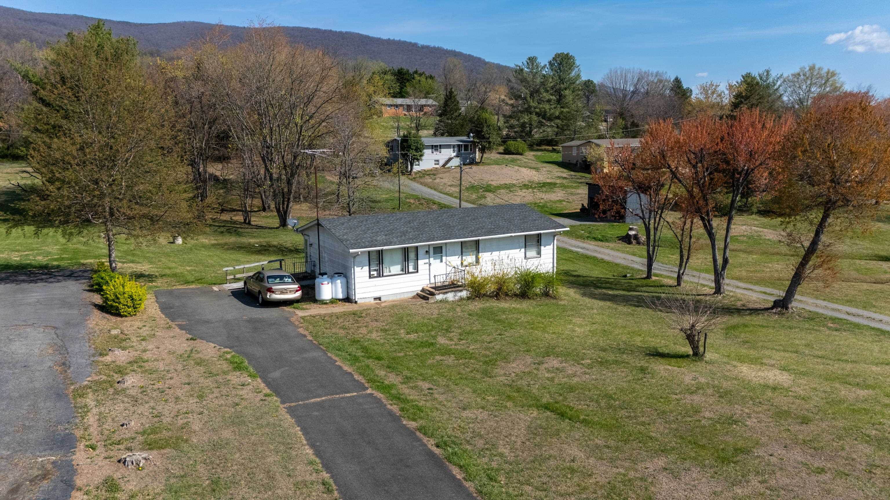 8688 BROOKSVILLE RD