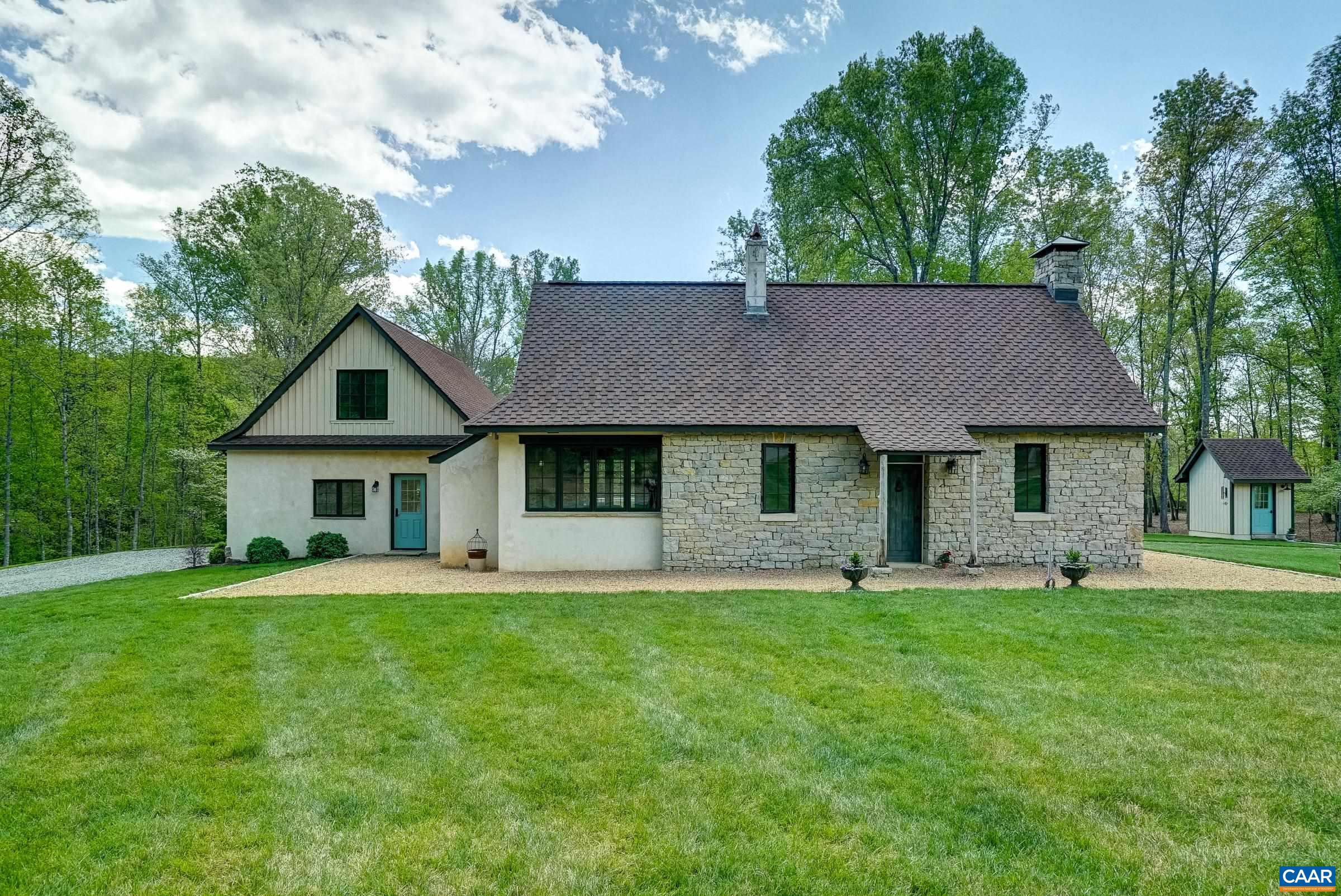 1852 THOMFORDSON LN