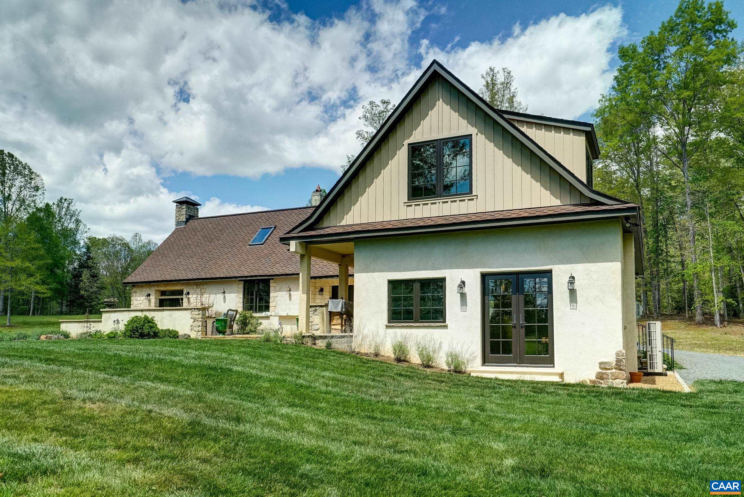 1852 THOMFORDSON LN