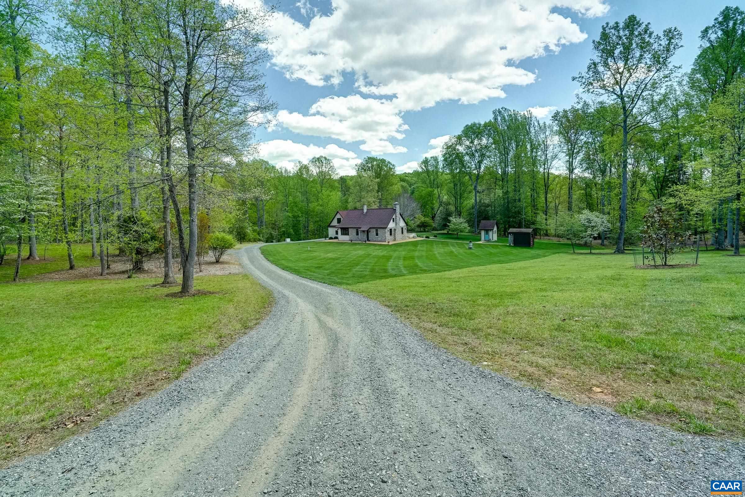 1852 THOMFORDSON LN