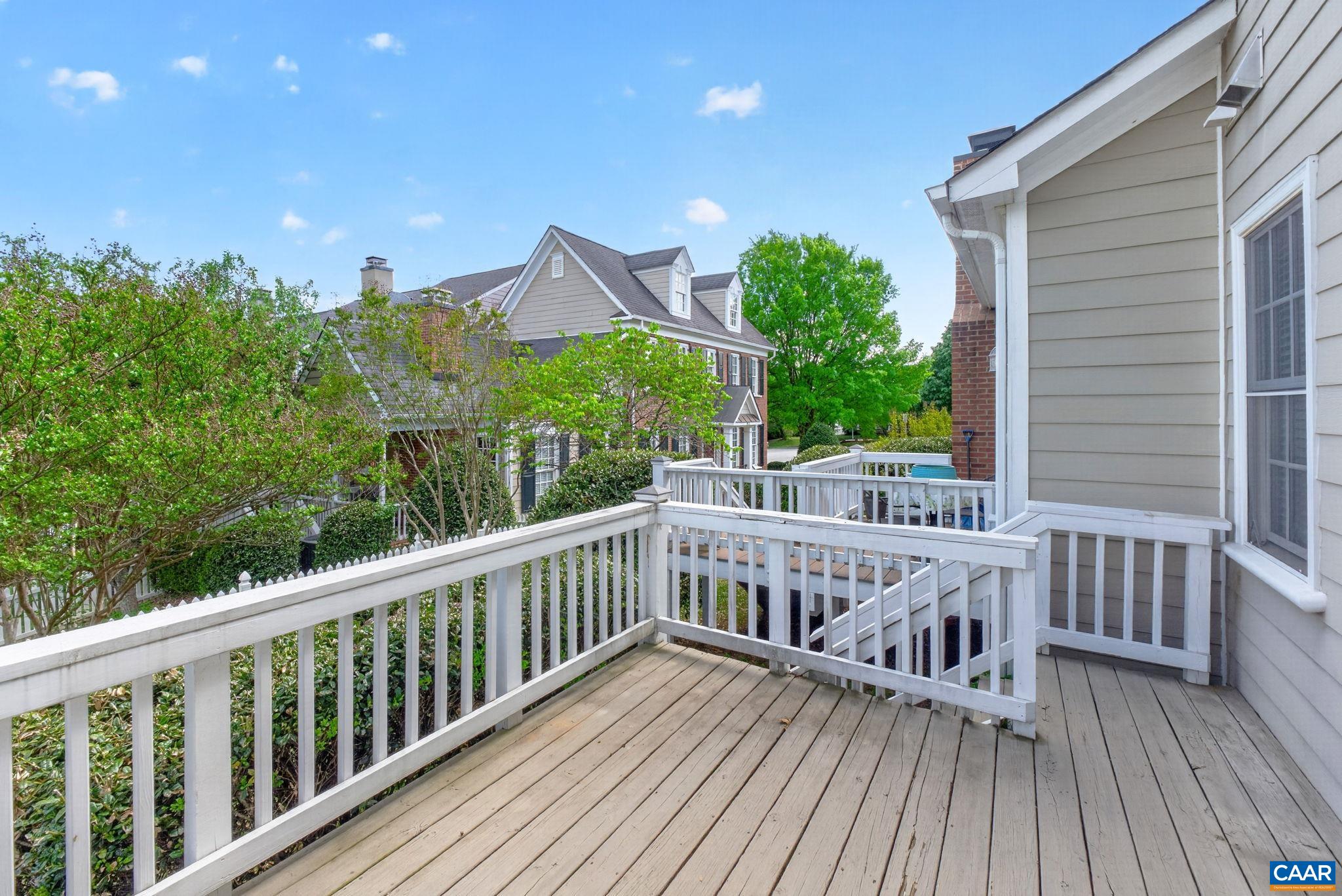532 SUMMERFORD LN