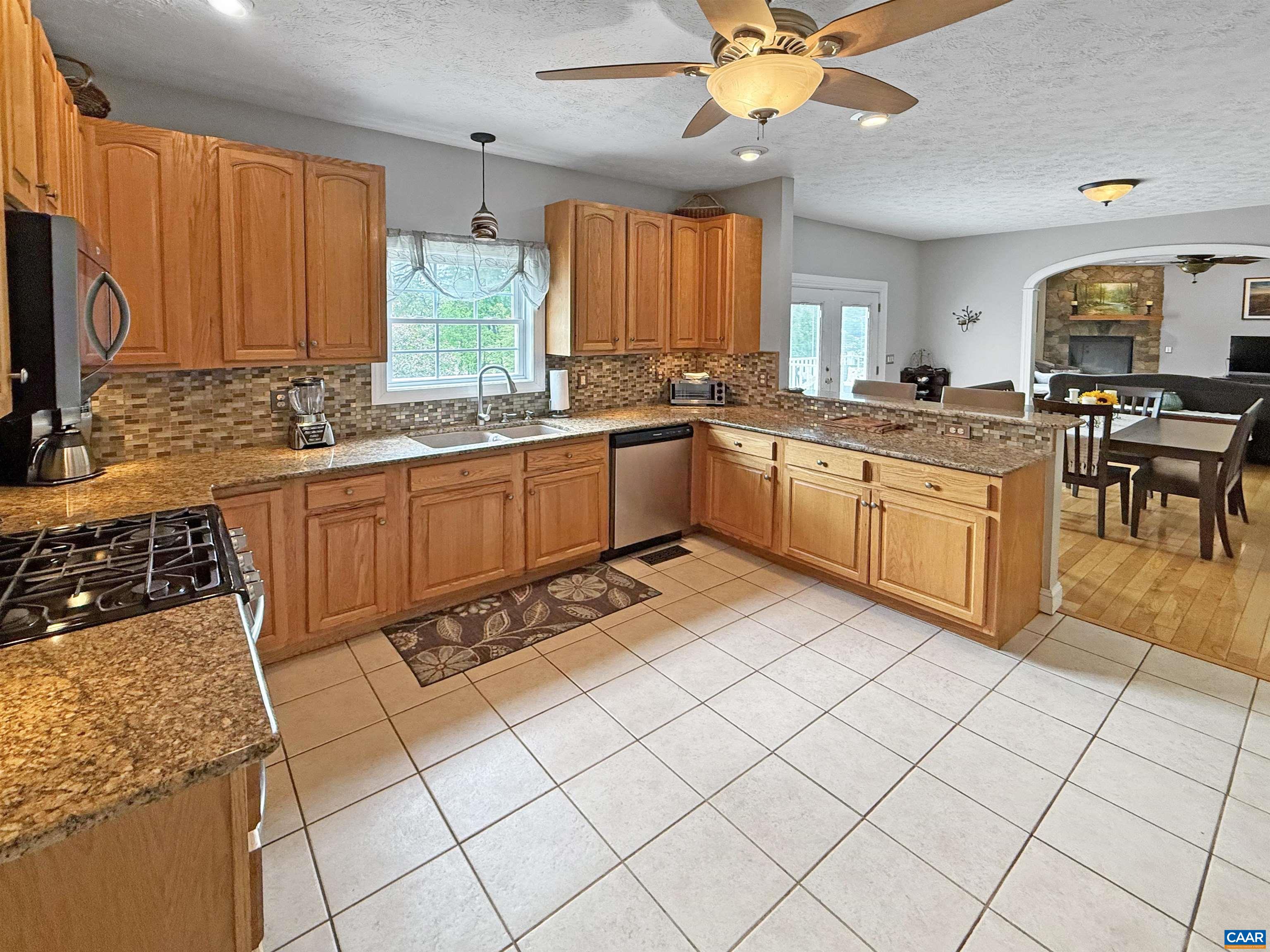 1646 PUGHS STORE RD