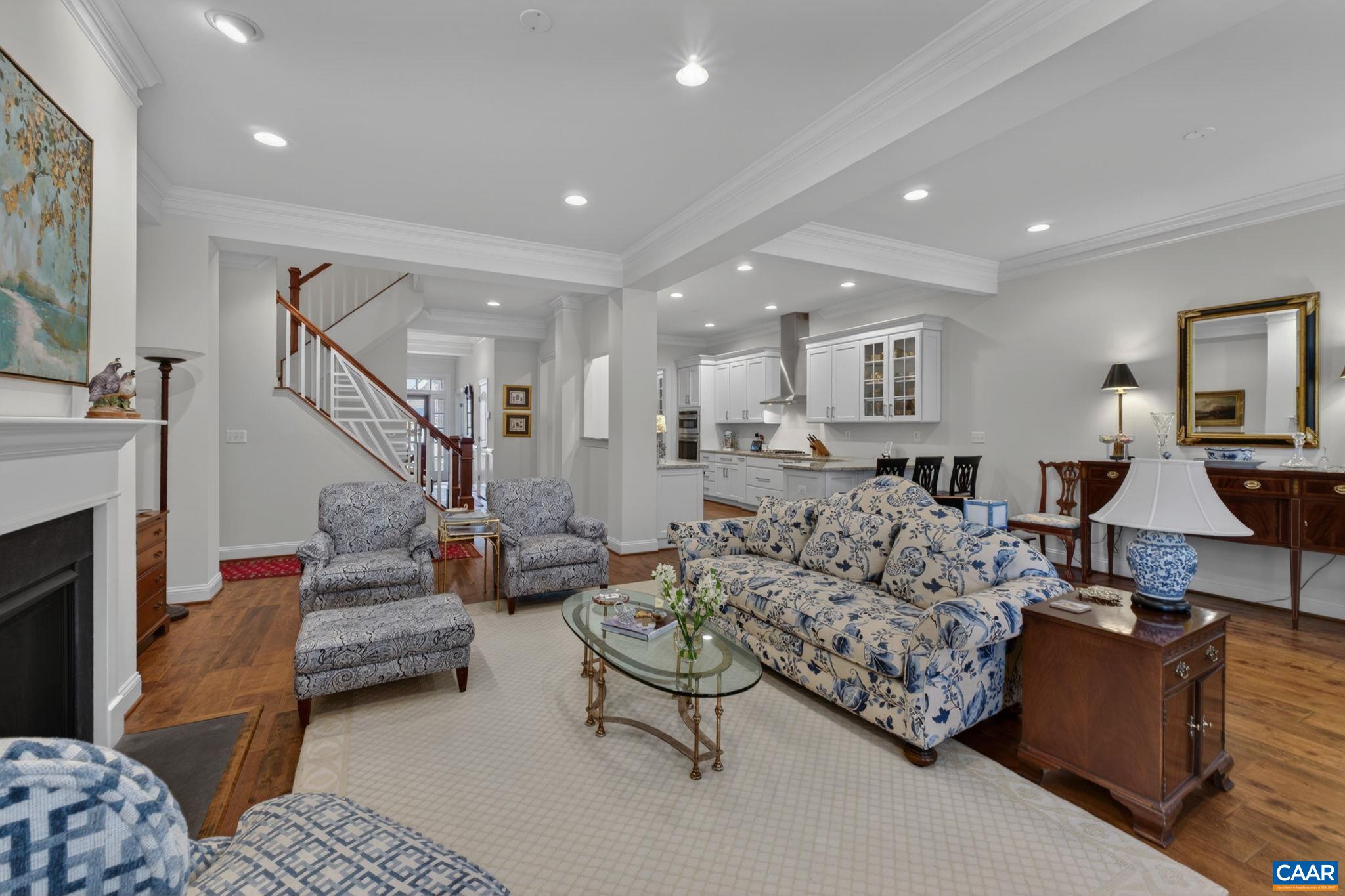 841 COLRIDGE DR