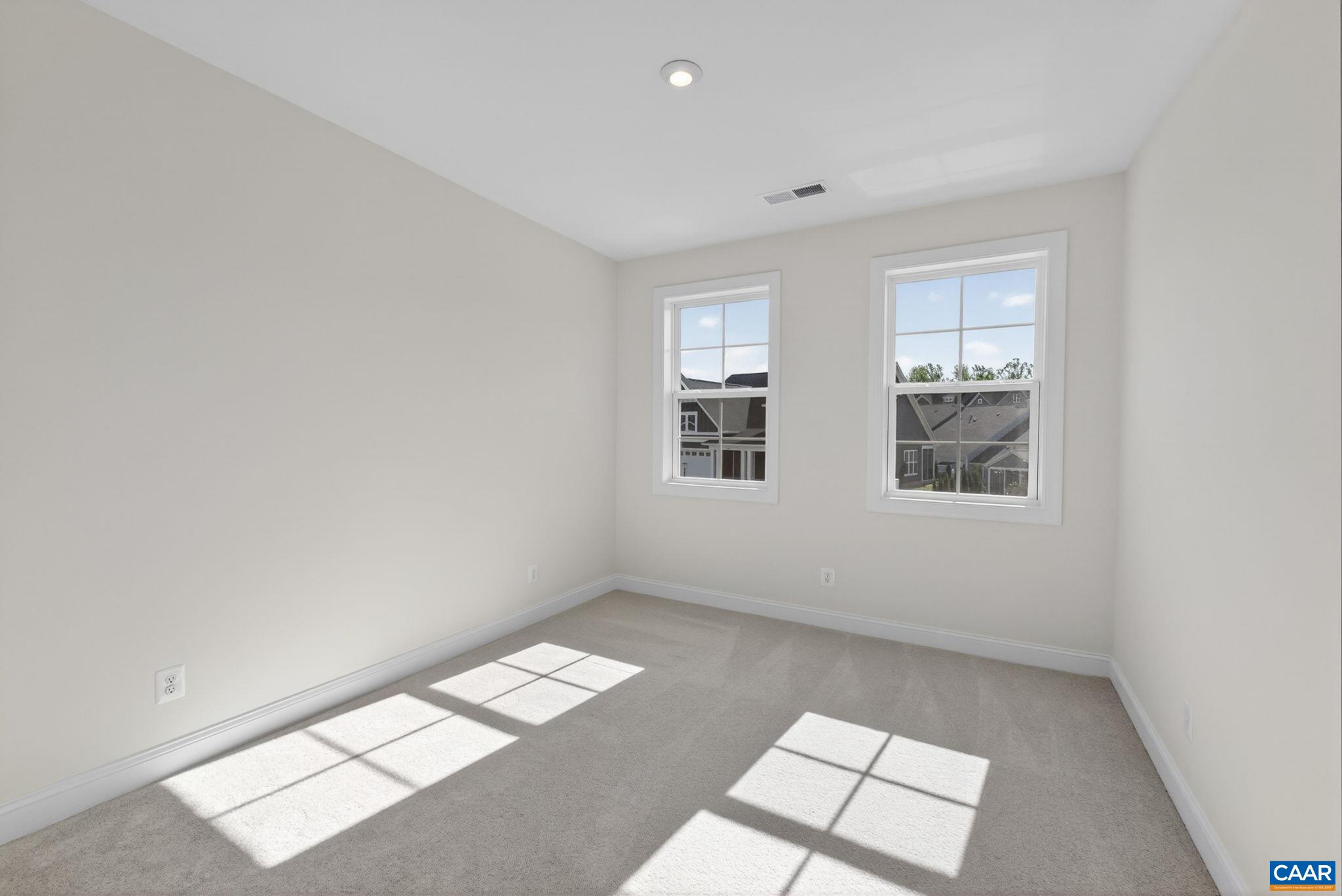 1151 SABLEWOOD DR