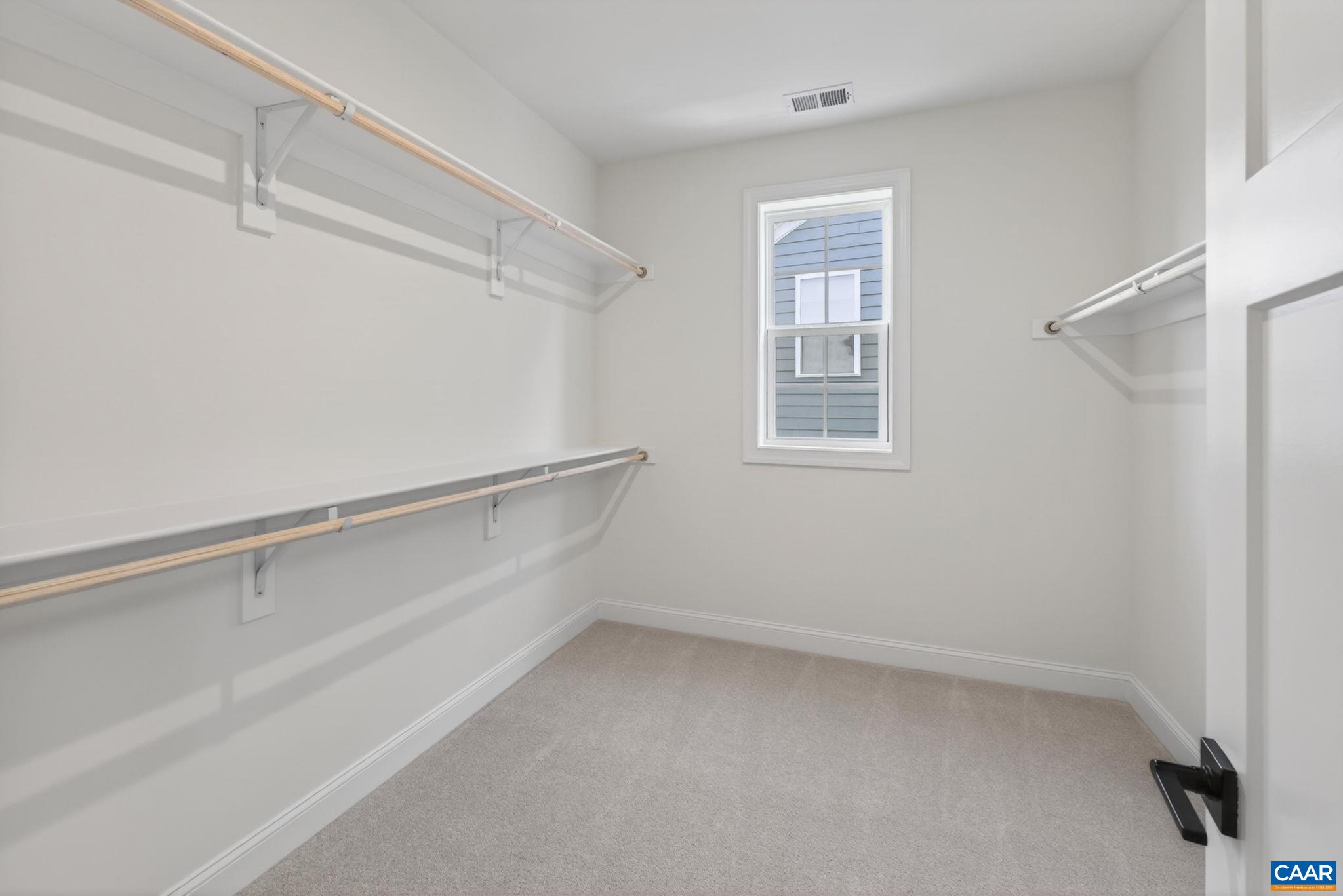 1151 SABLEWOOD DR