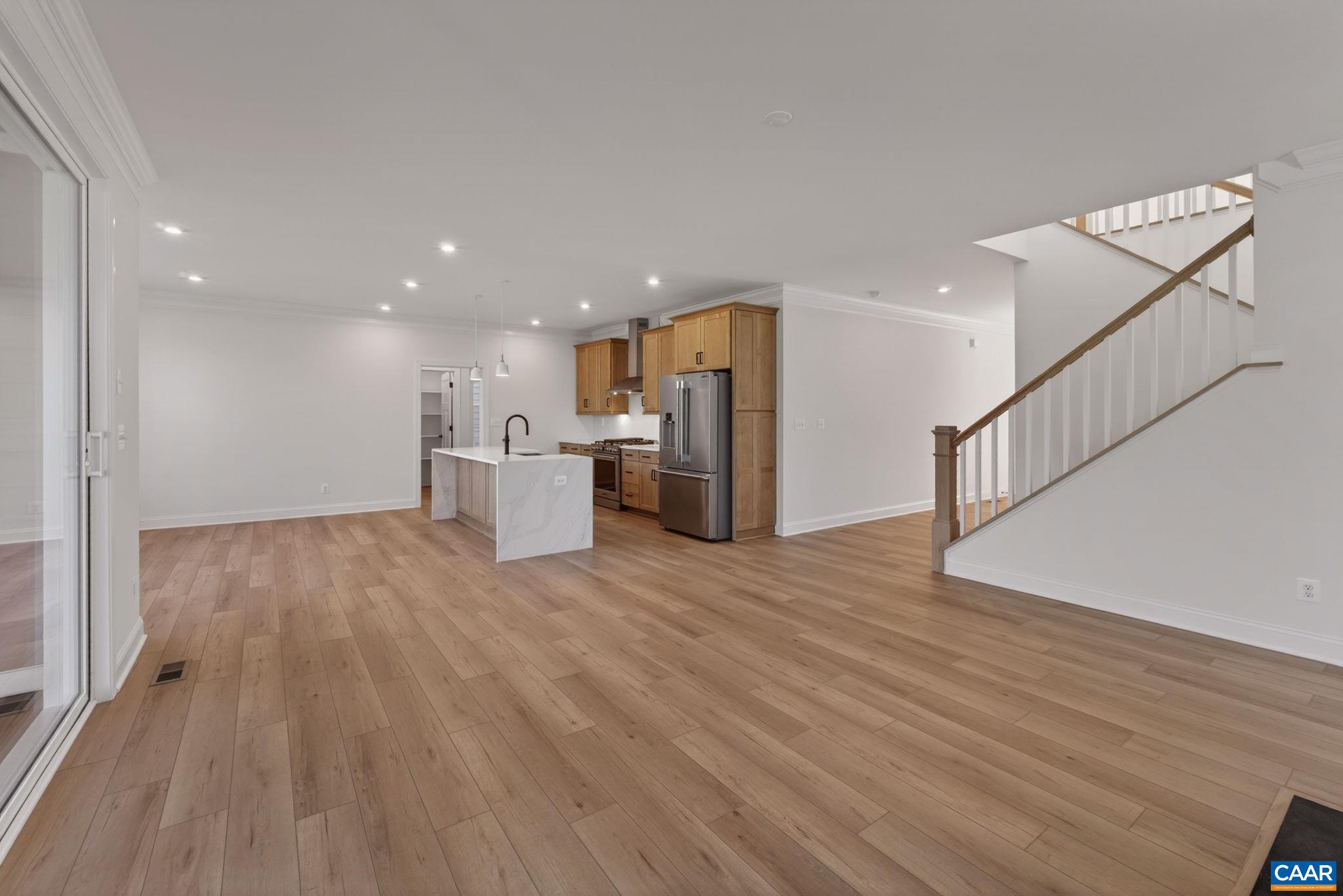 1151 SABLEWOOD DR