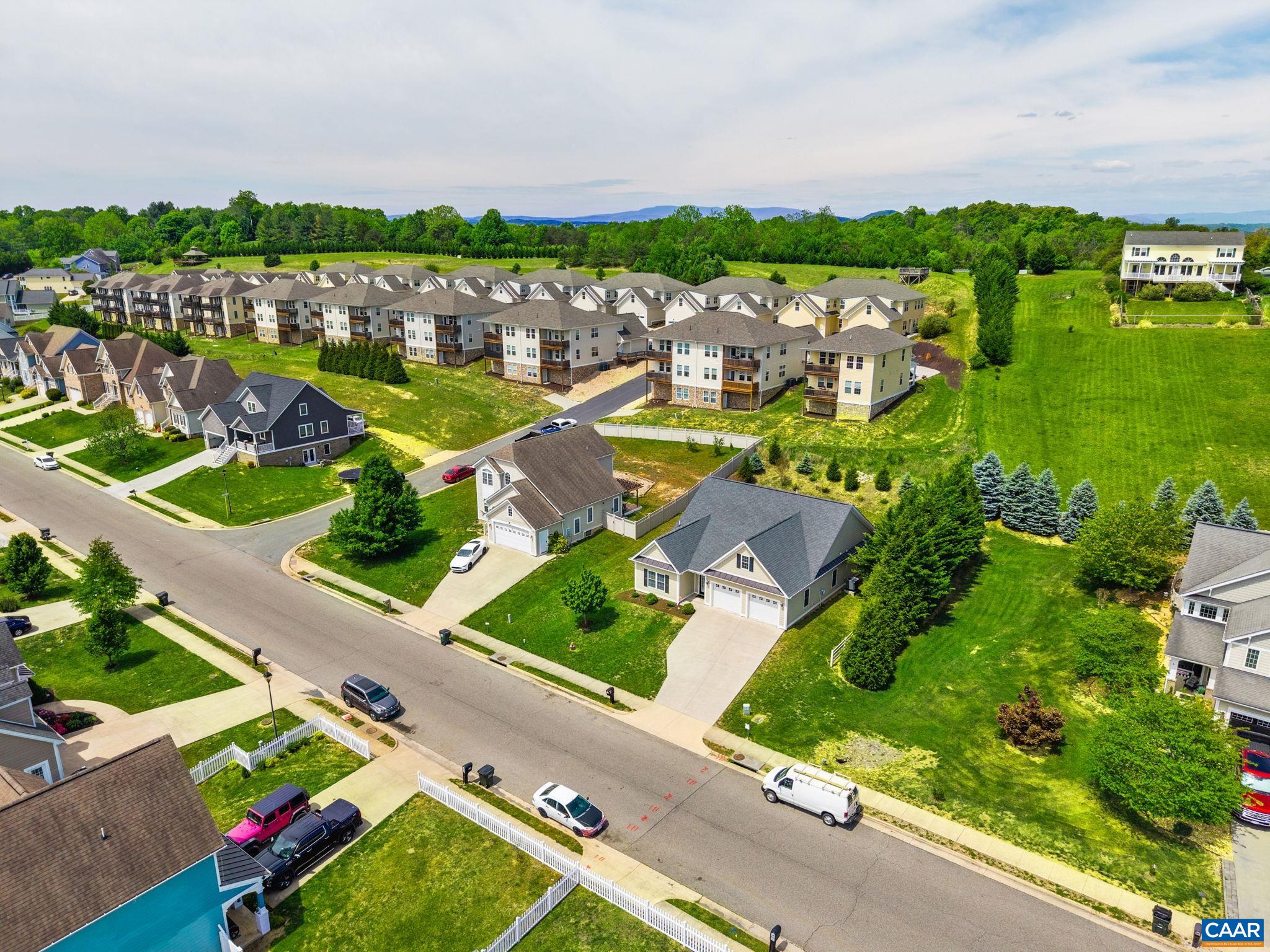 265 WINDSOR DR