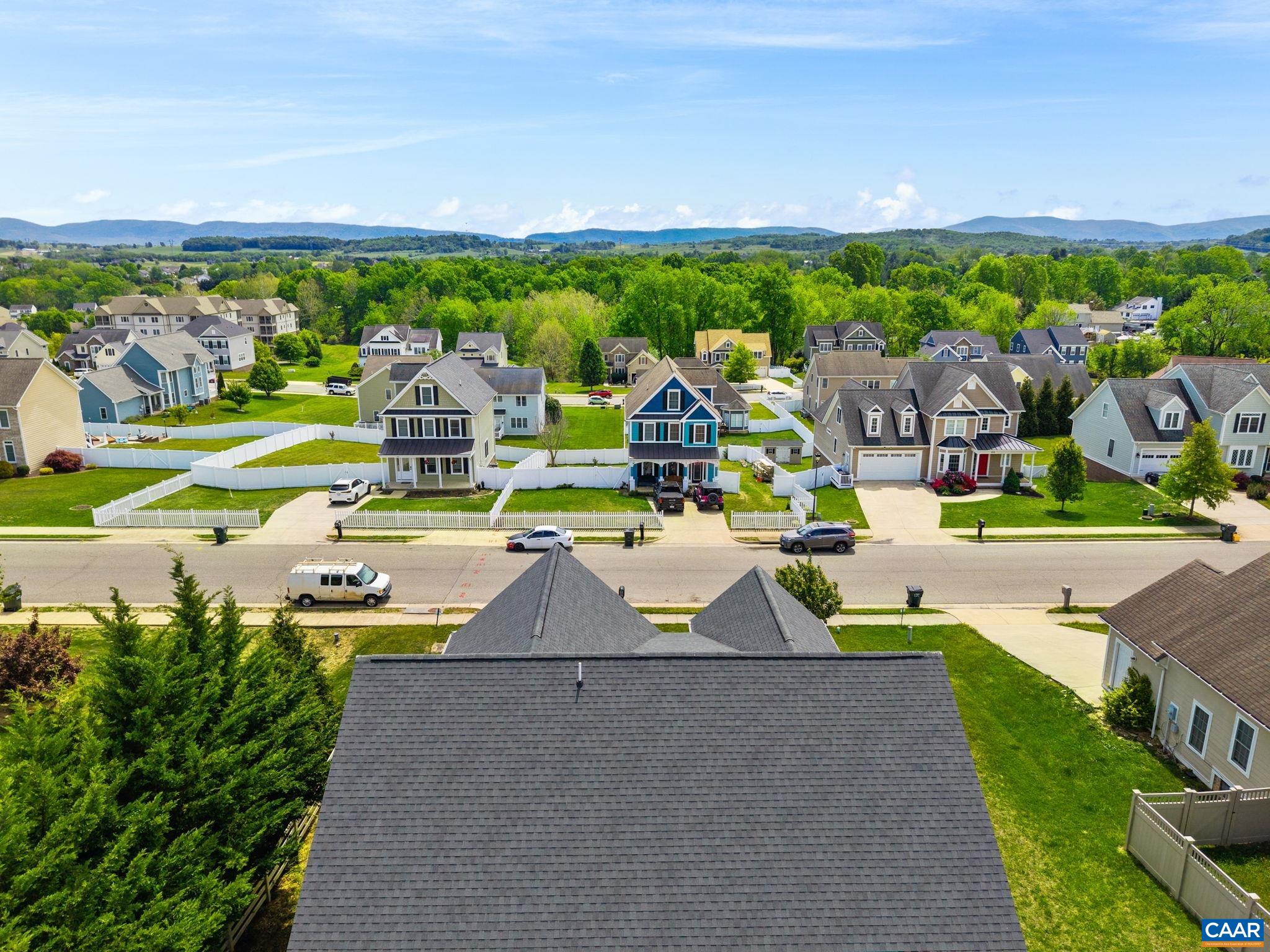 265 WINDSOR DR