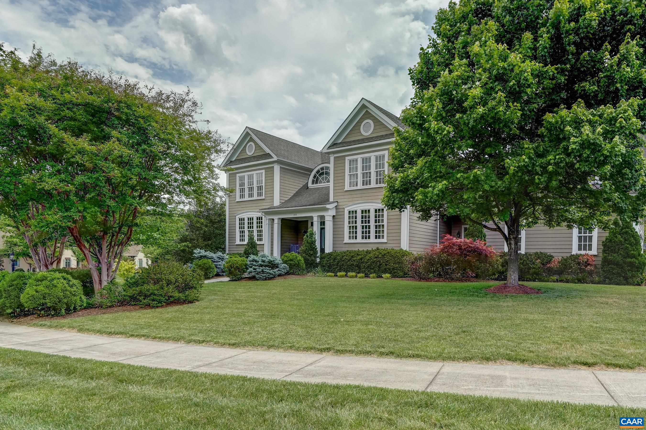 6532 WOODBOURNE LN