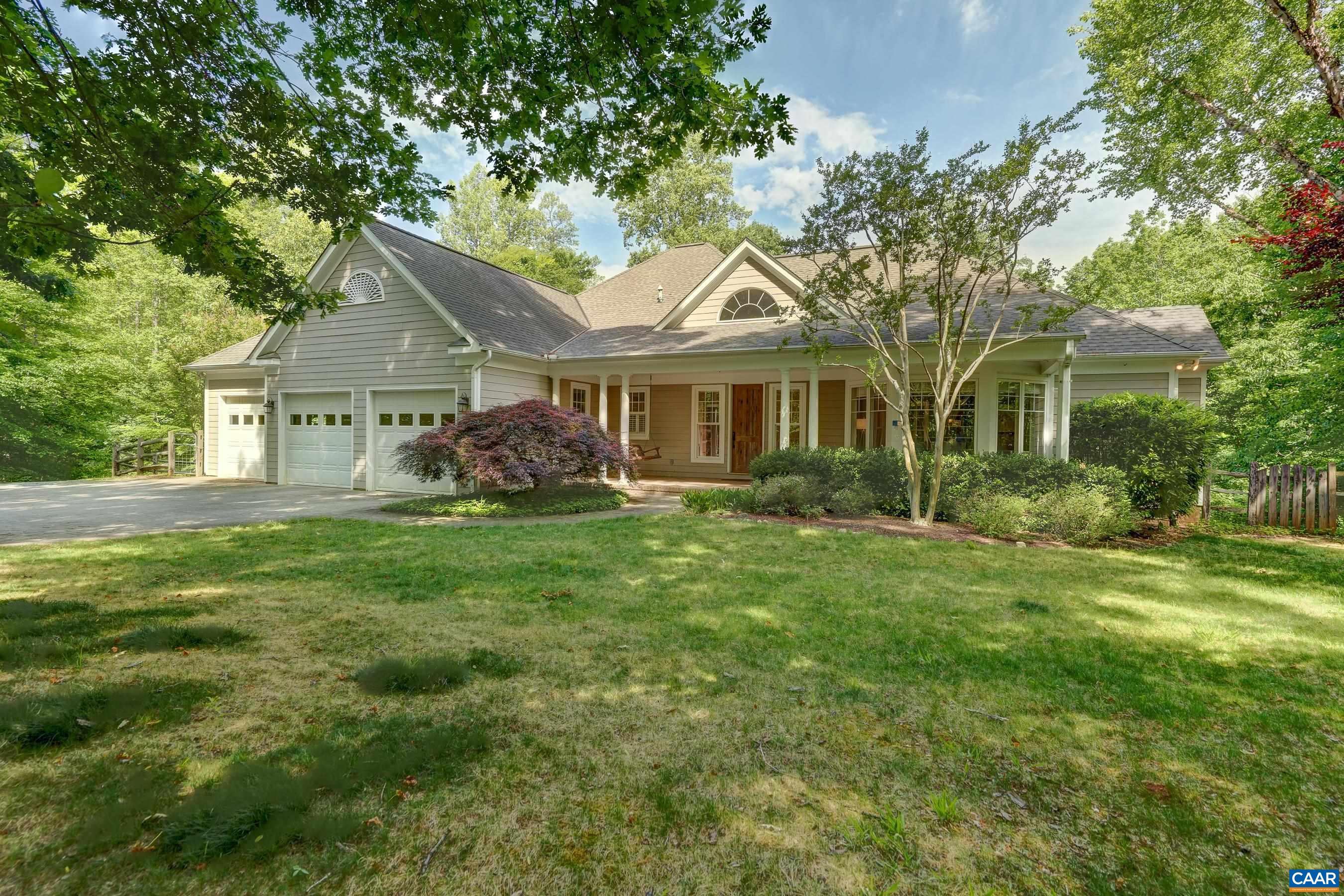 395 IVY VISTA DR