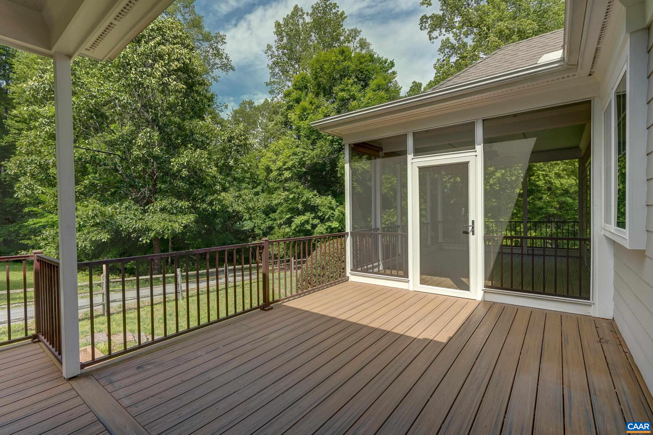 395 IVY VISTA DR