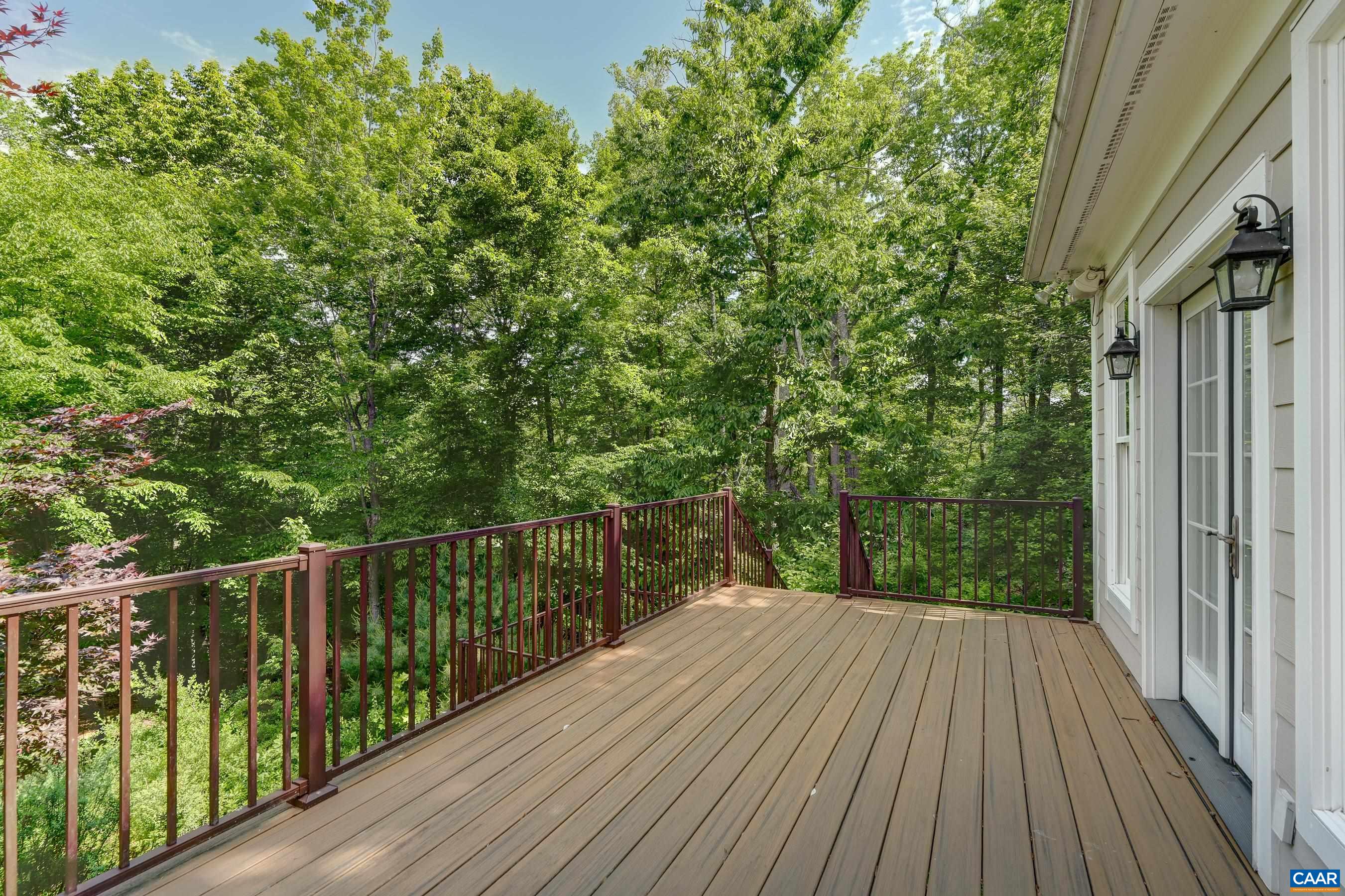 395 IVY VISTA DR