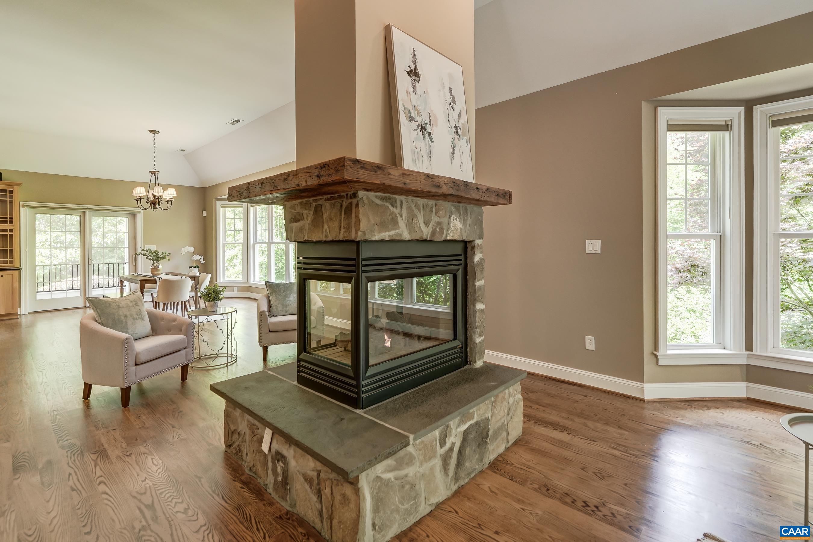 395 IVY VISTA DR