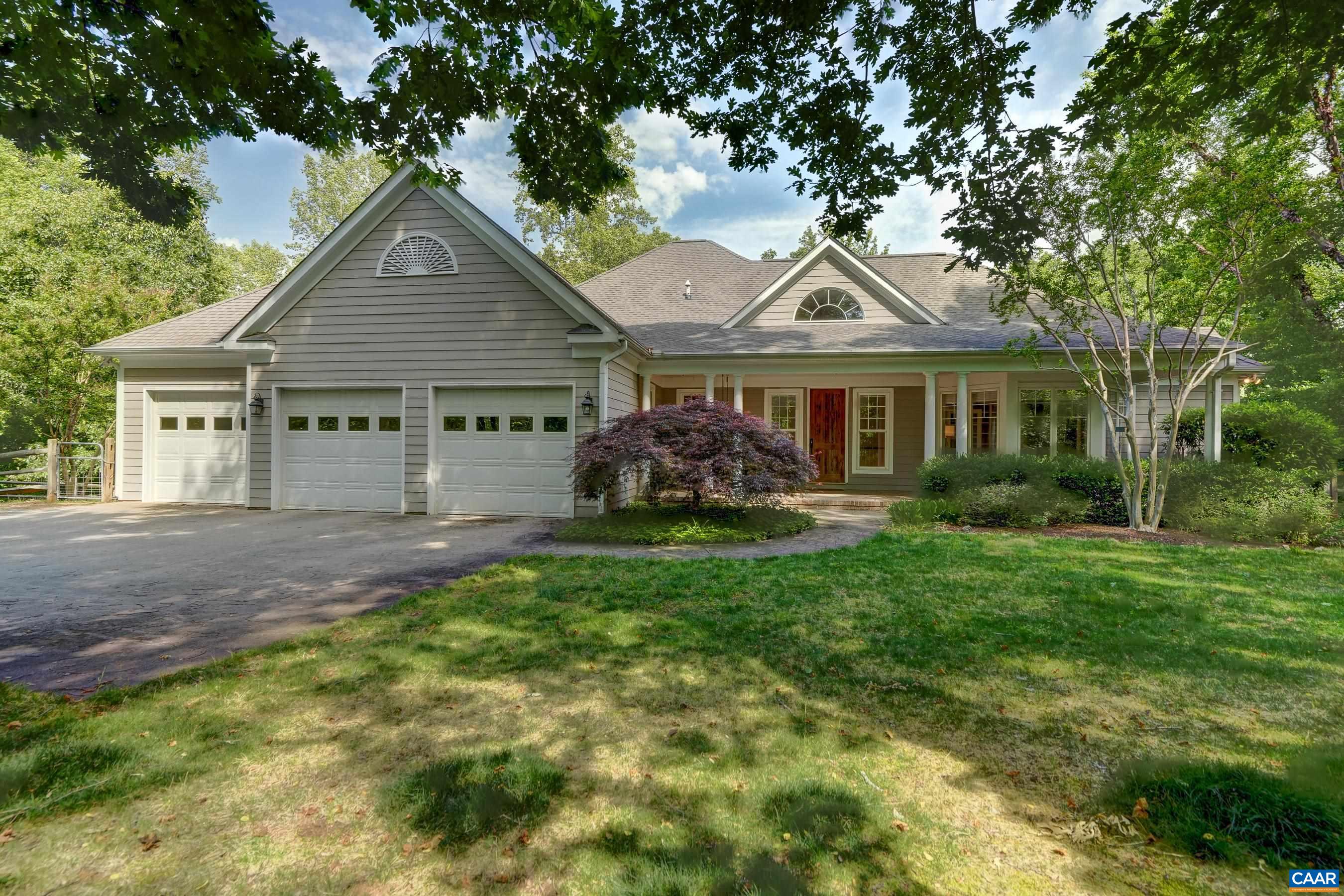 395 IVY VISTA DR