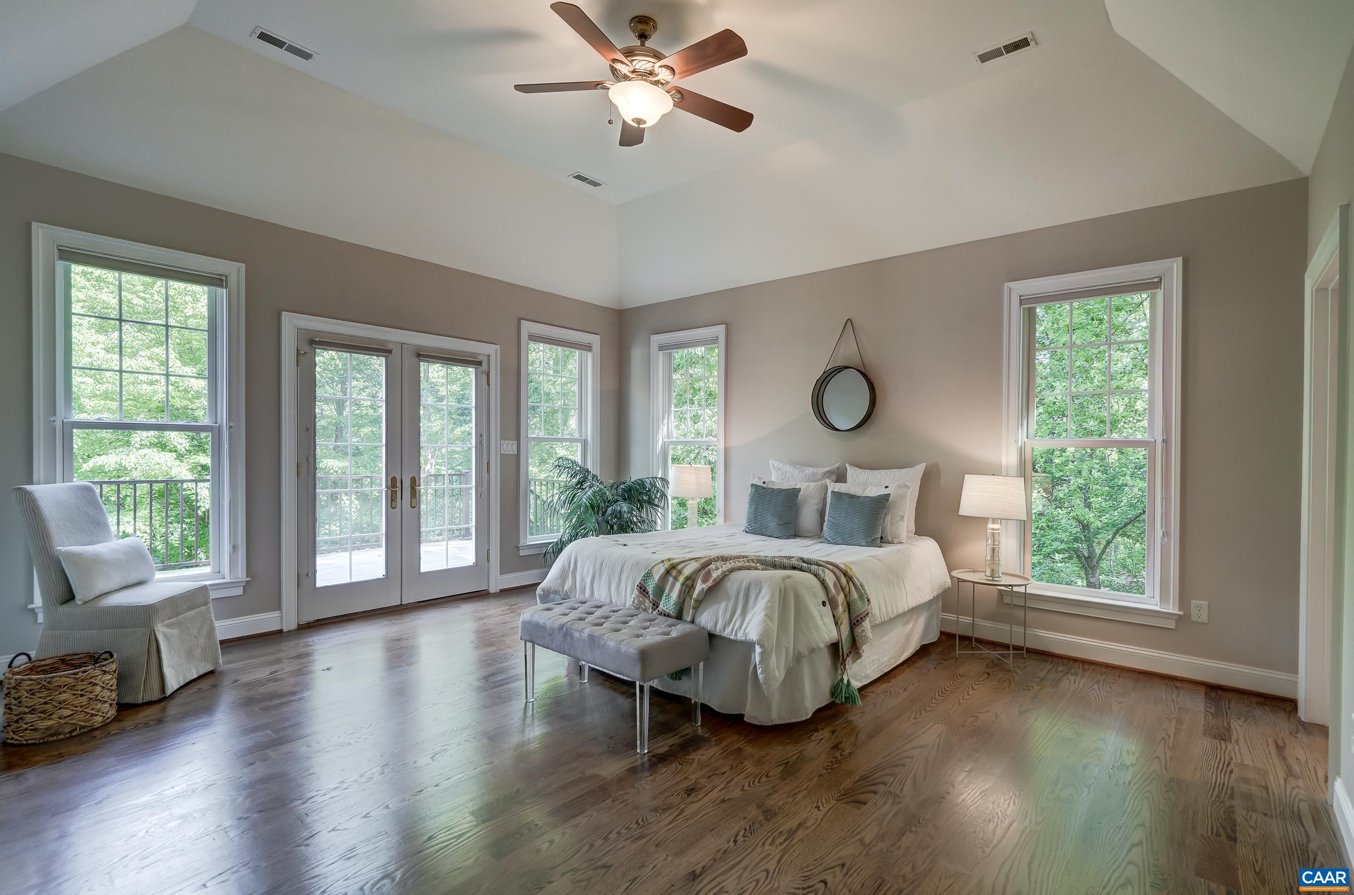 395 IVY VISTA DR