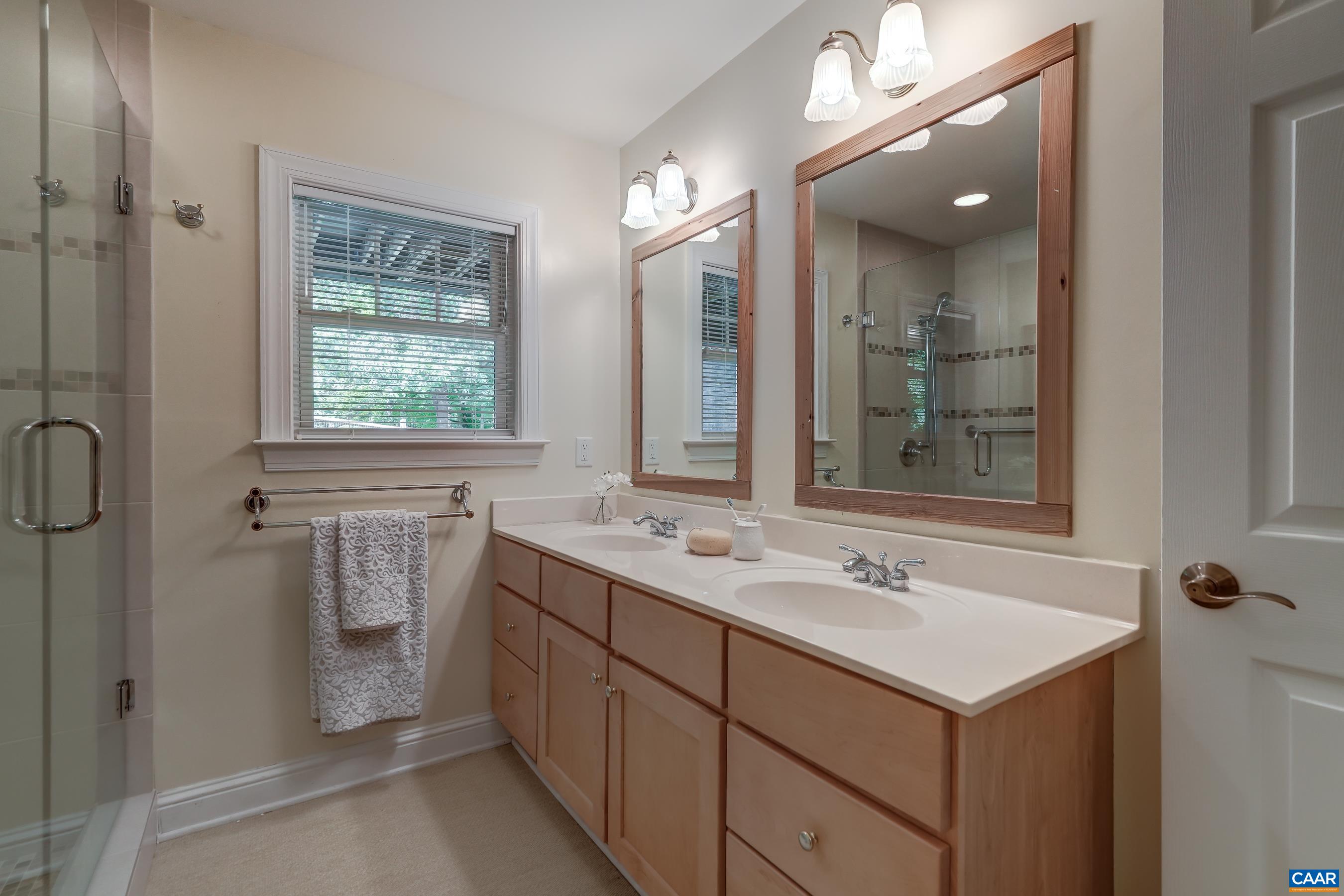 395 IVY VISTA DR