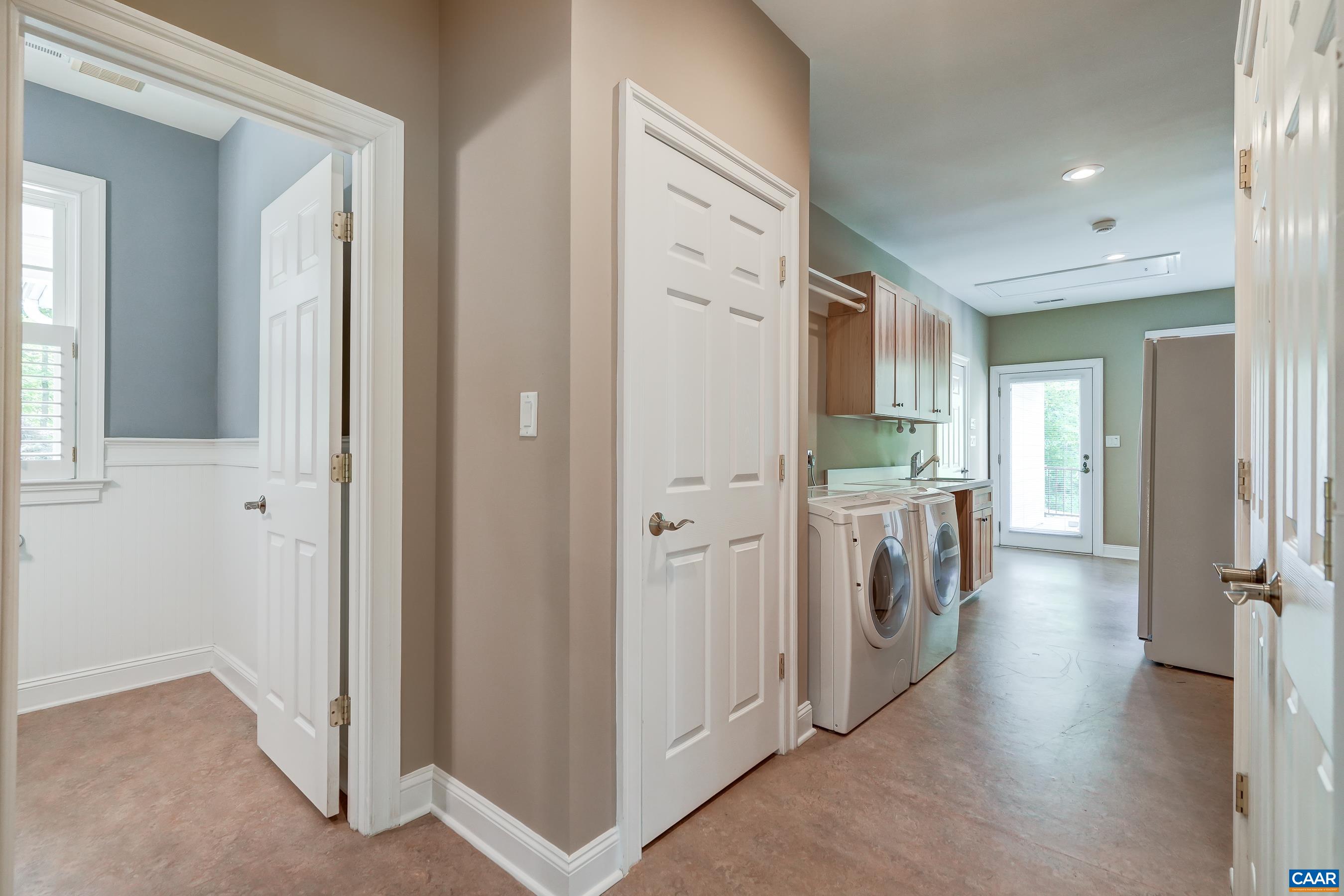395 IVY VISTA DR