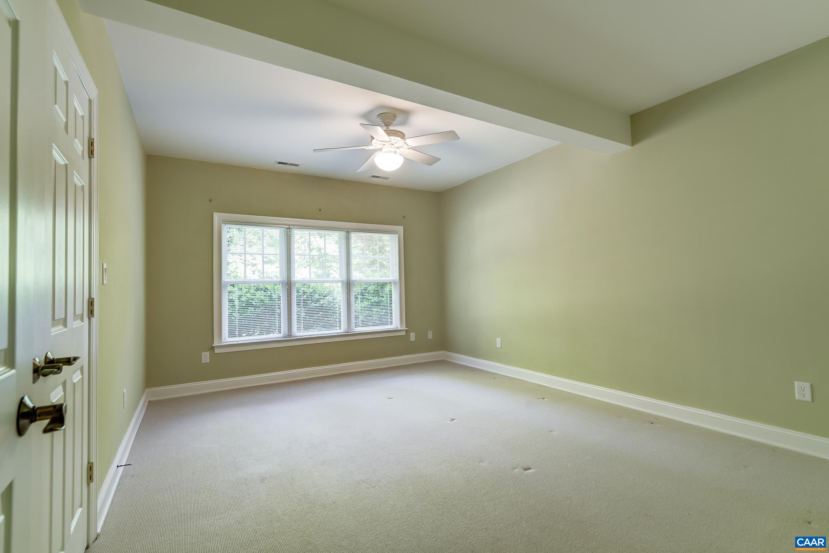 395 IVY VISTA DR