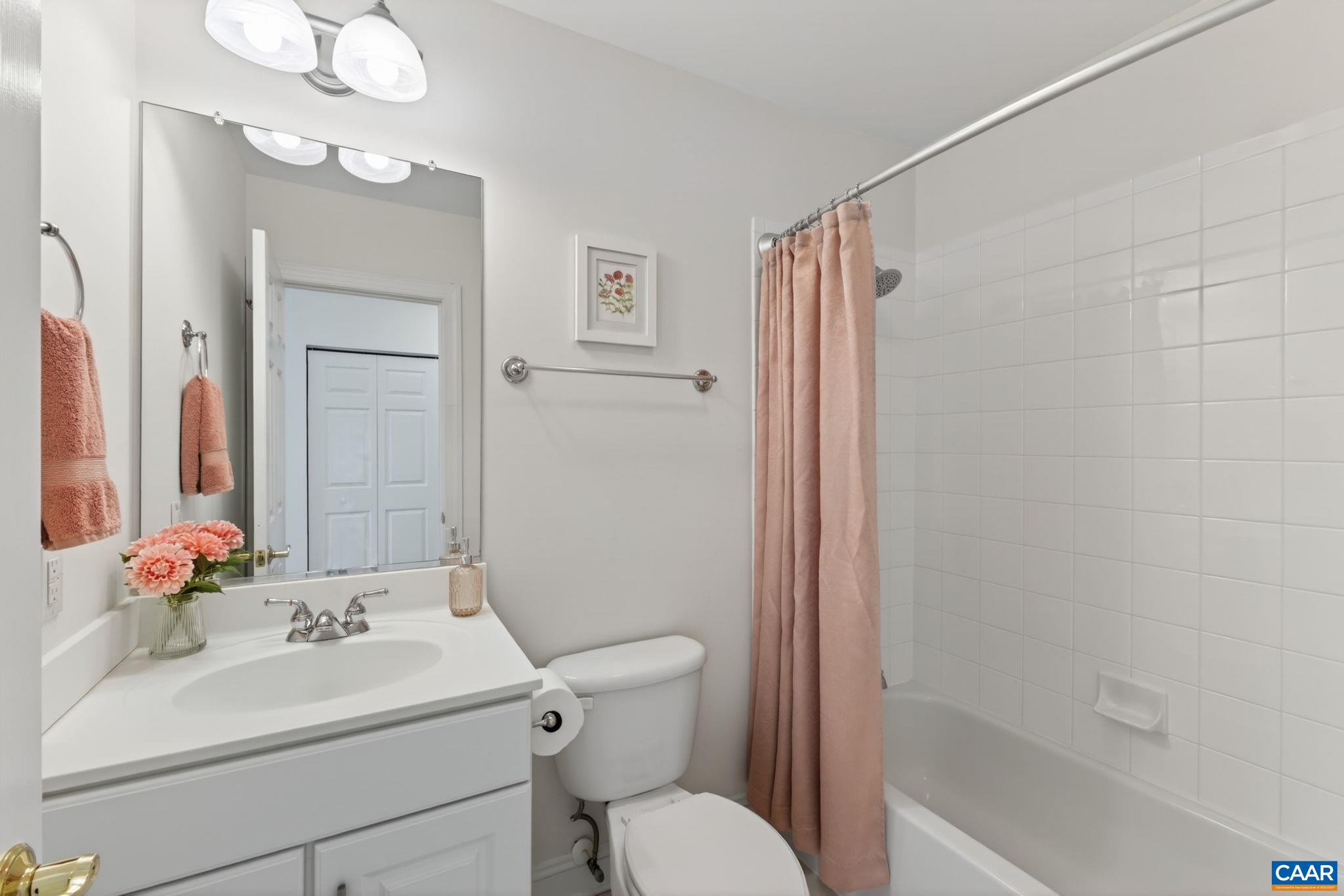 251 PELHAM DR
