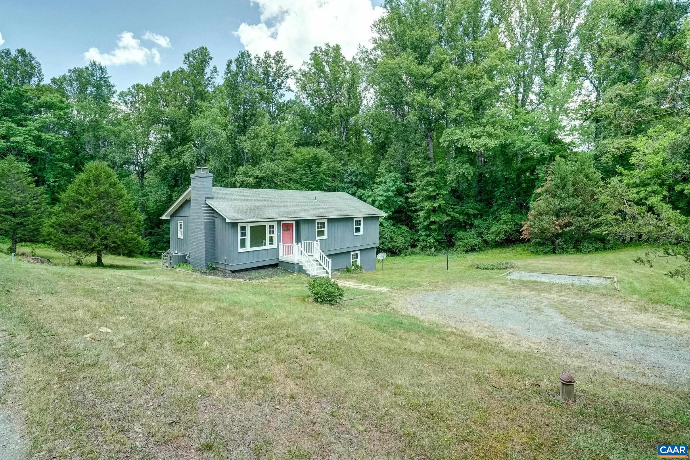 3272 HORSESHOE BEND RD