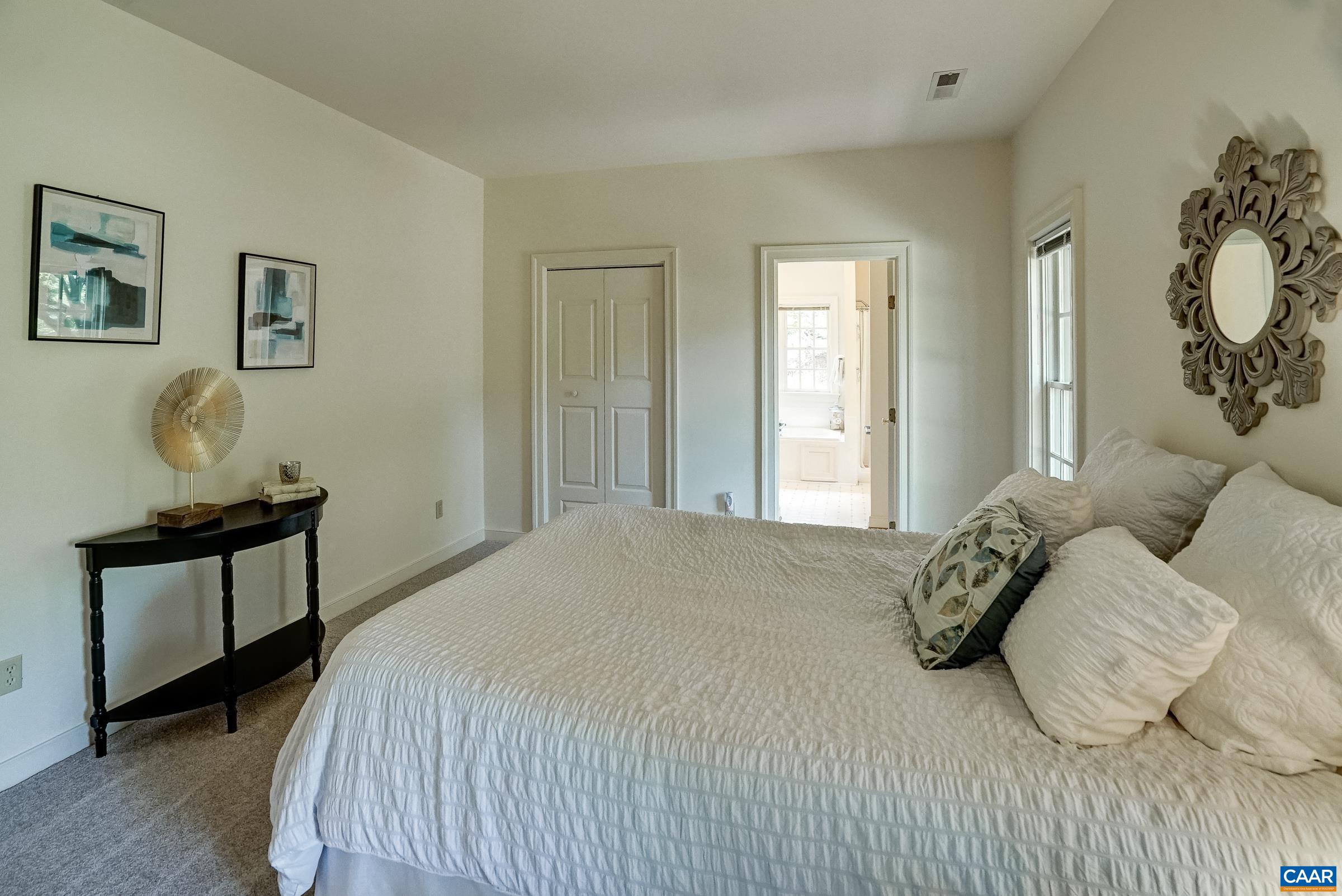 1130 HIGHLANDS DR
