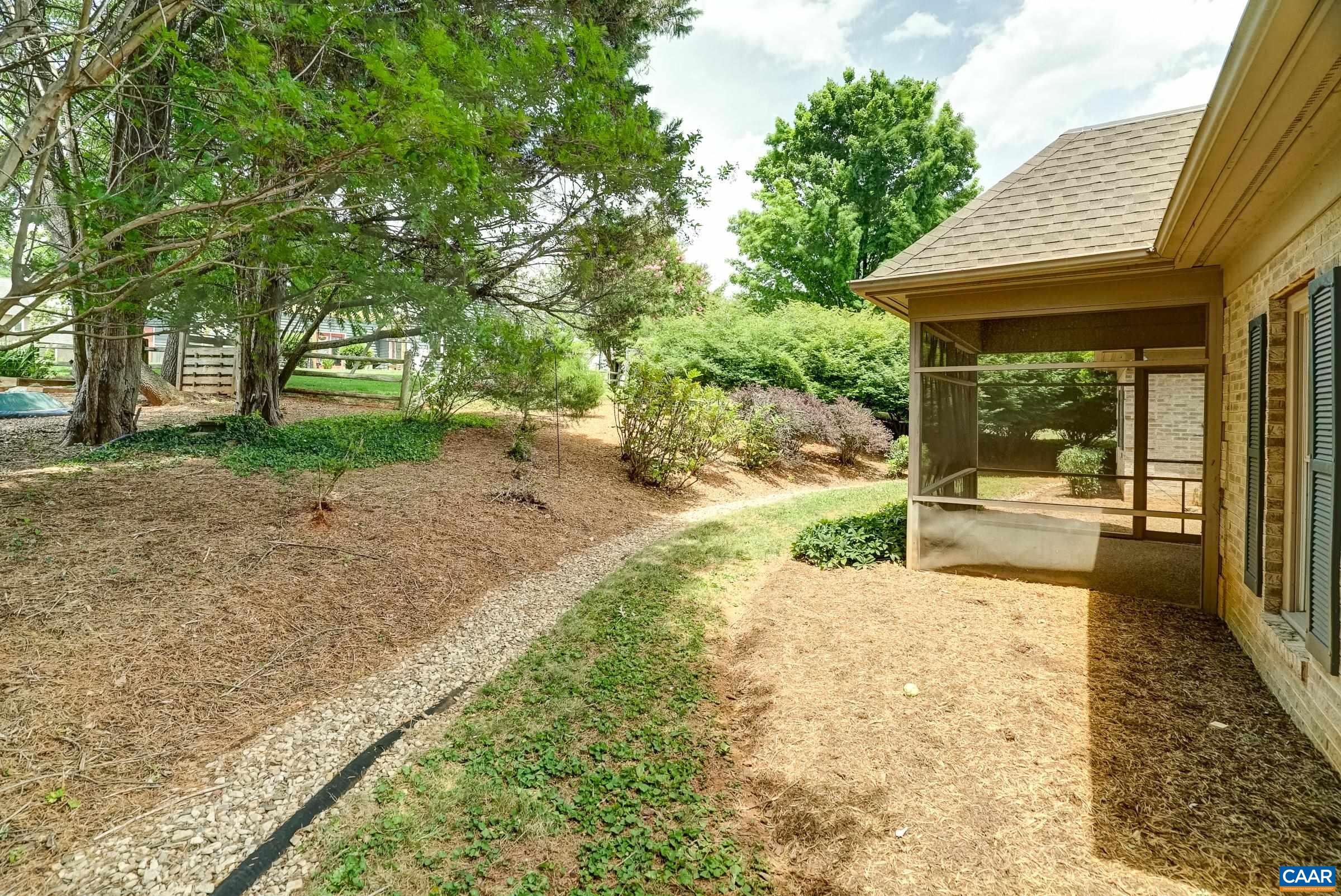 1130 HIGHLANDS DR