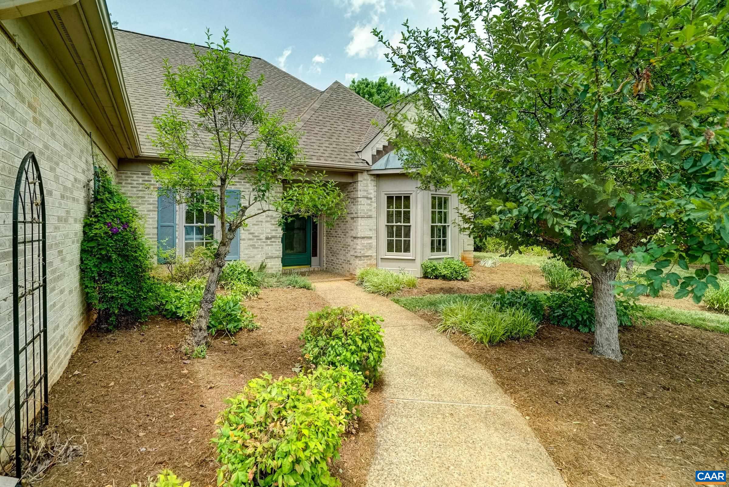 1130 HIGHLANDS DR