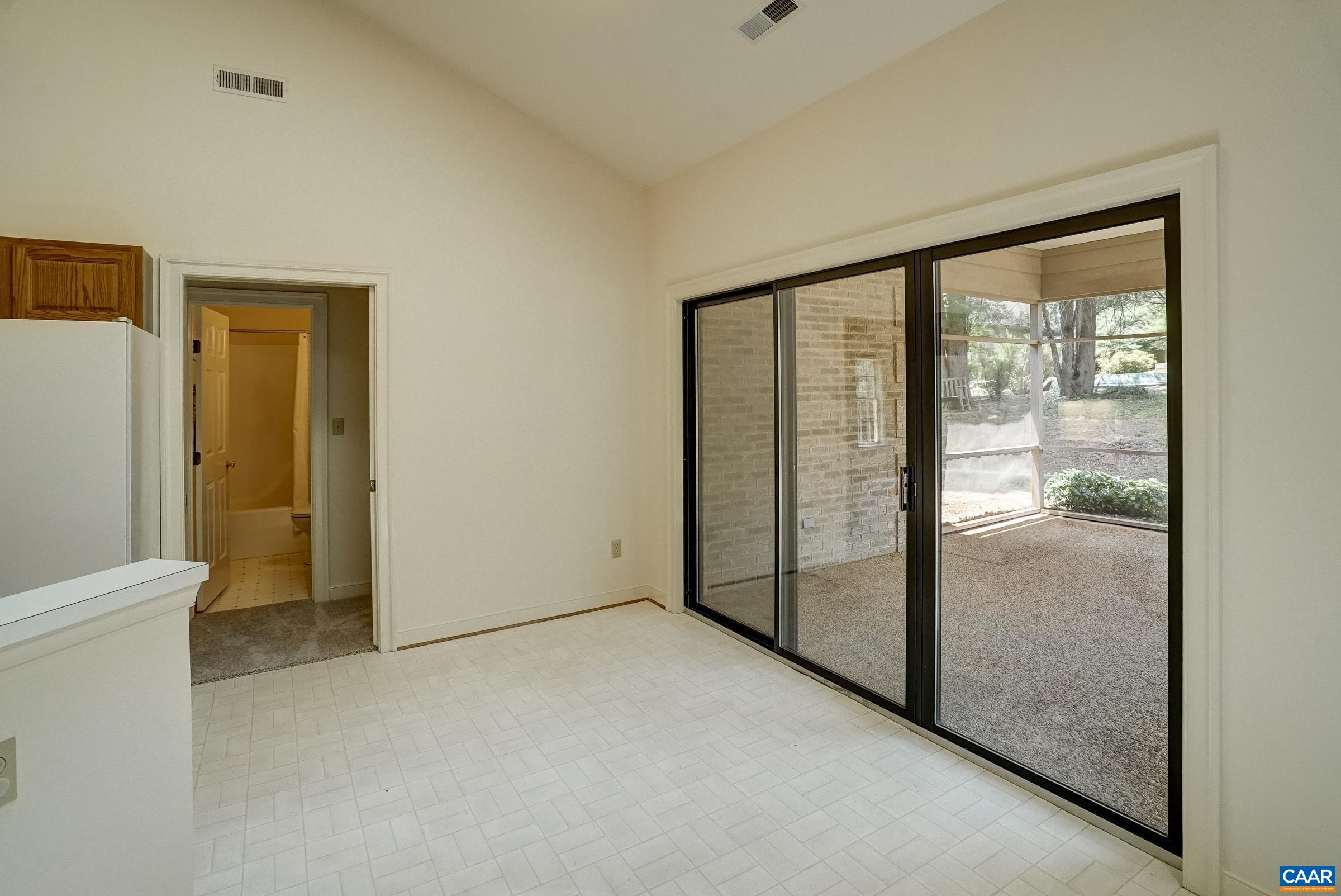 1130 HIGHLANDS DR