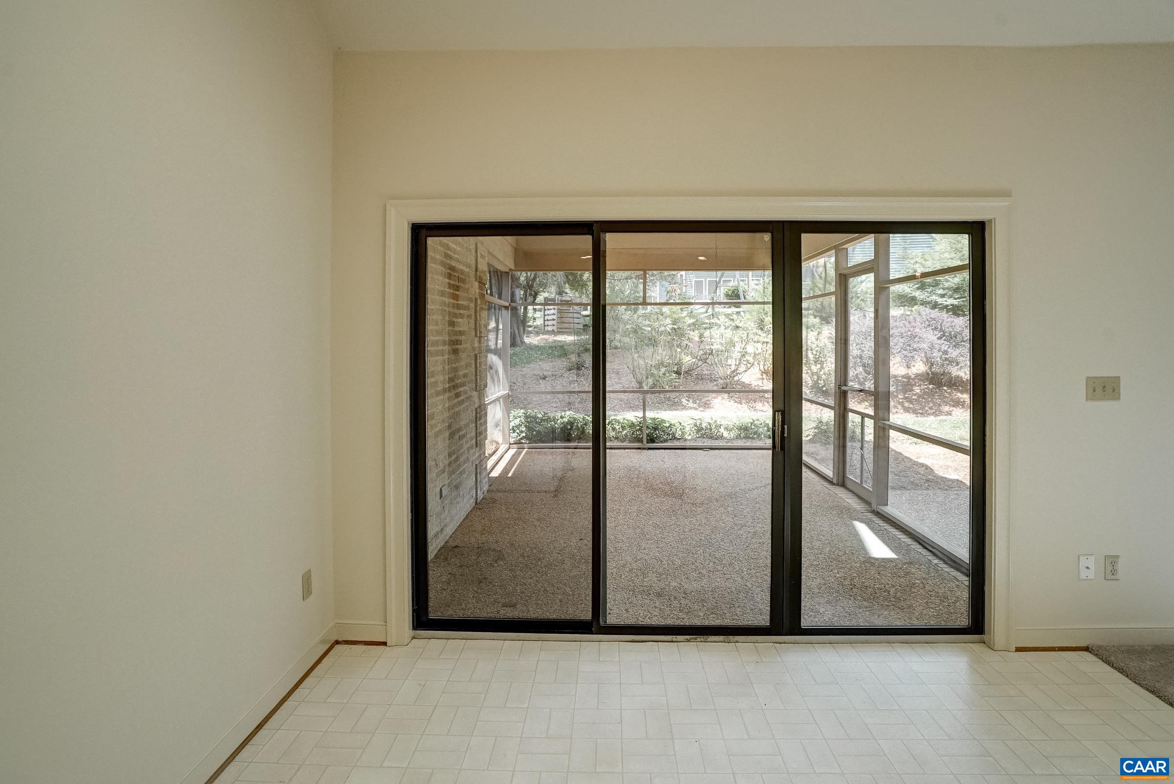 1130 HIGHLANDS DR