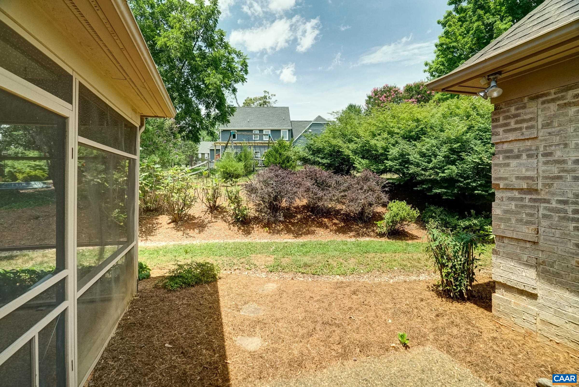 1130 HIGHLANDS DR