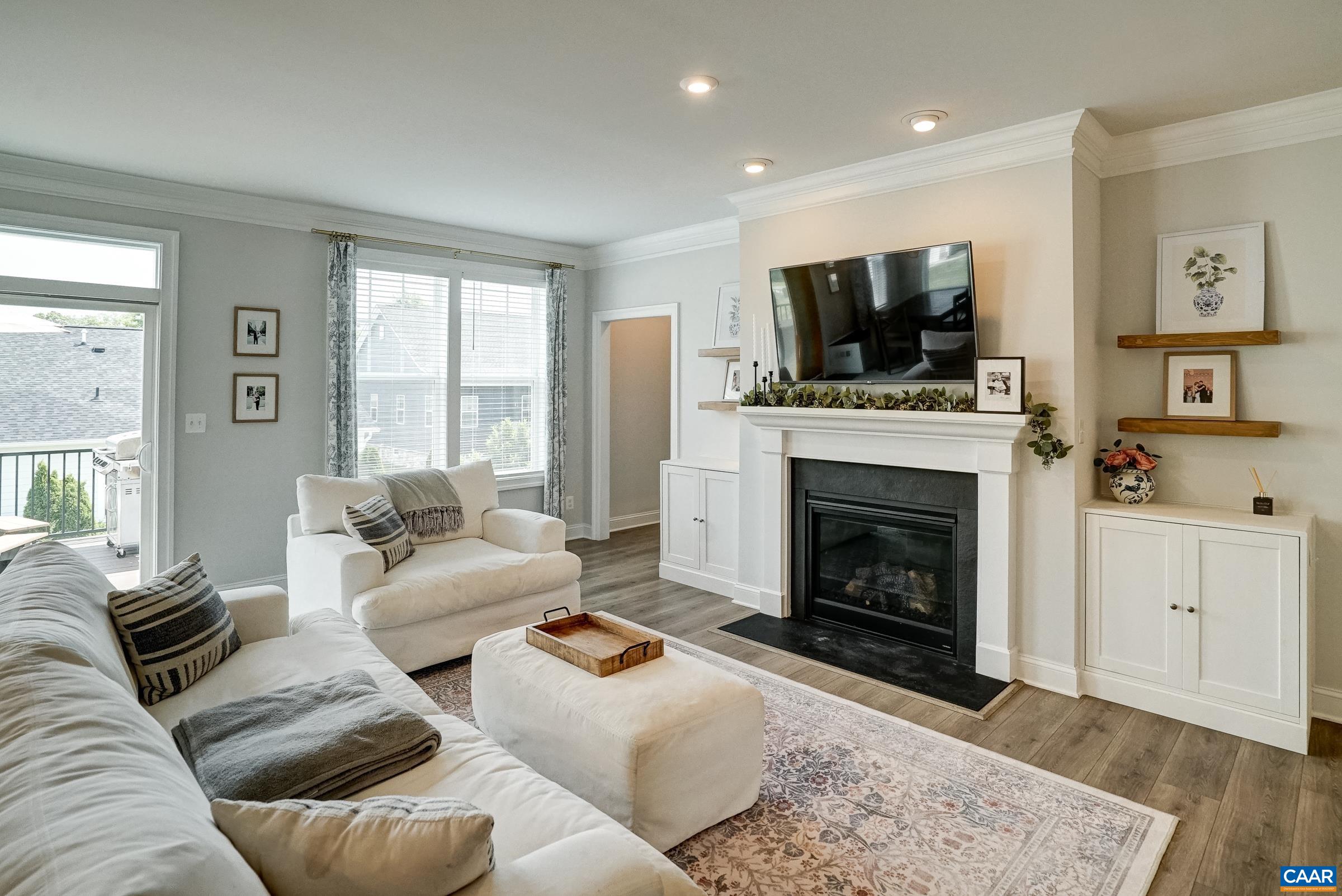 94 HIGHLAND CIR