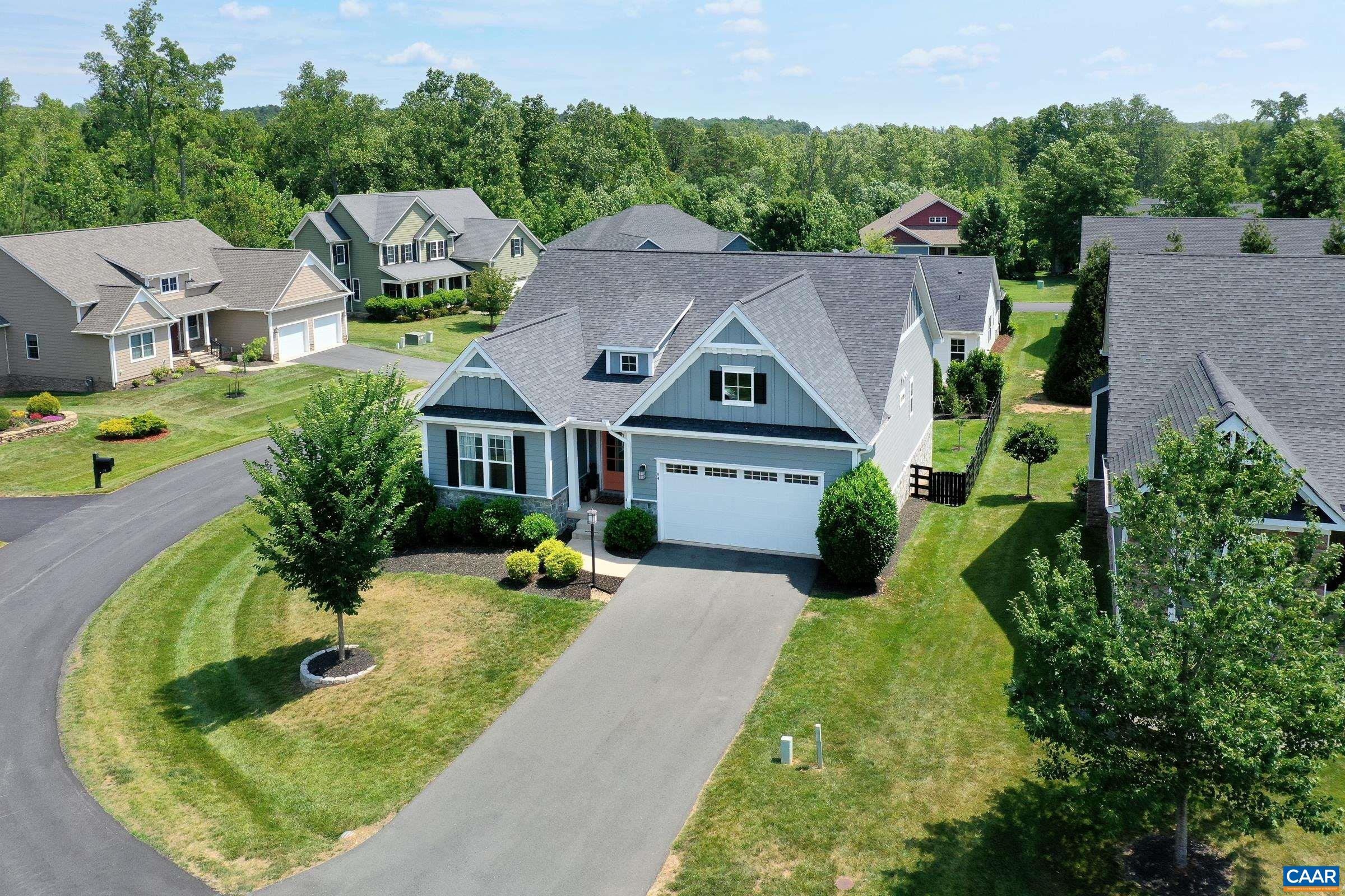 94 HIGHLAND CIR