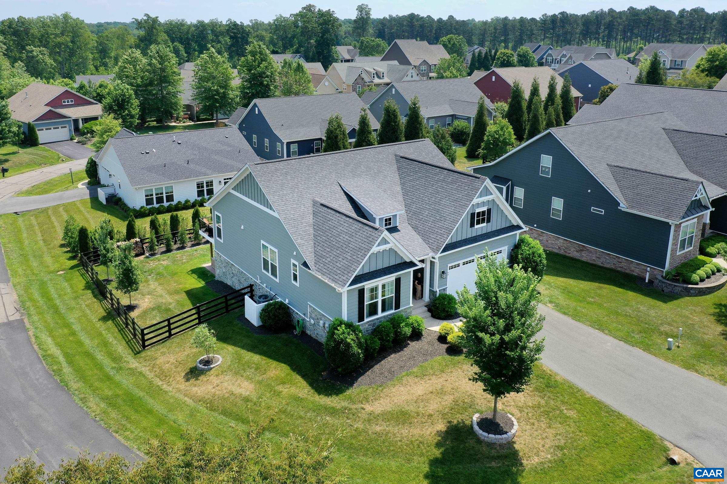 94 HIGHLAND CIR
