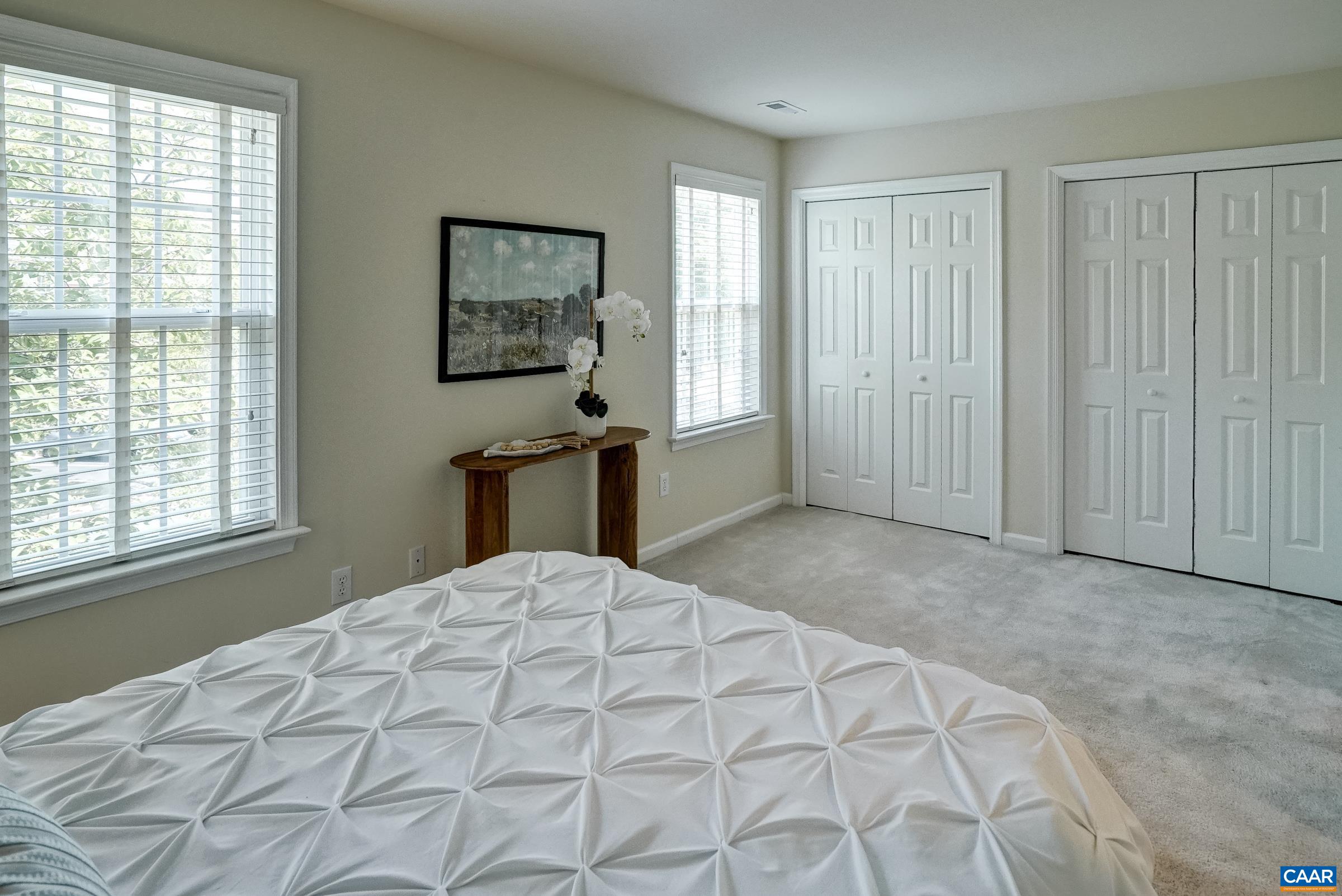 1121 SOMER CHASE CT