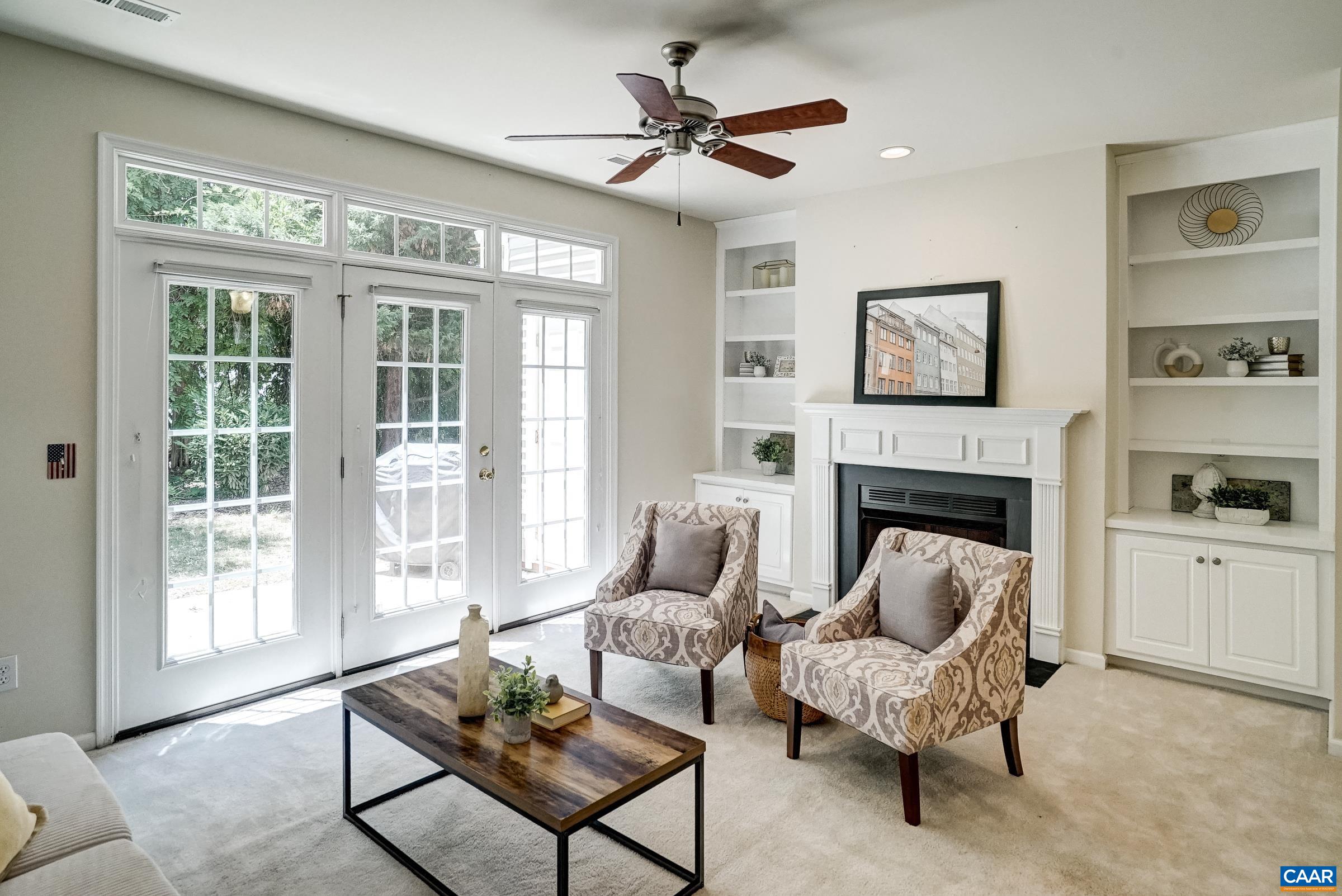 1121 SOMER CHASE CT