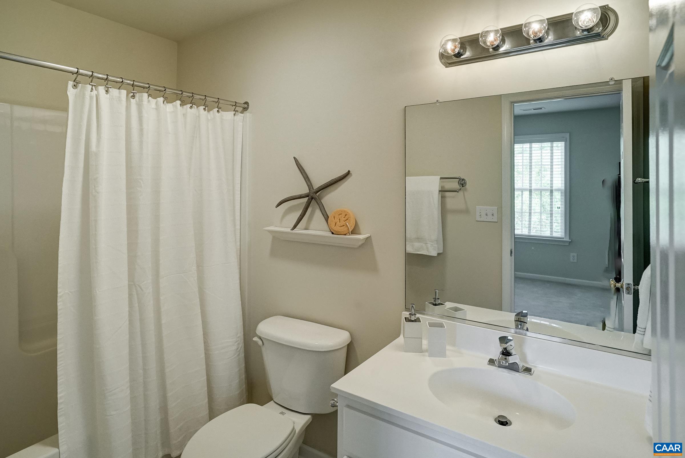 1121 SOMER CHASE CT