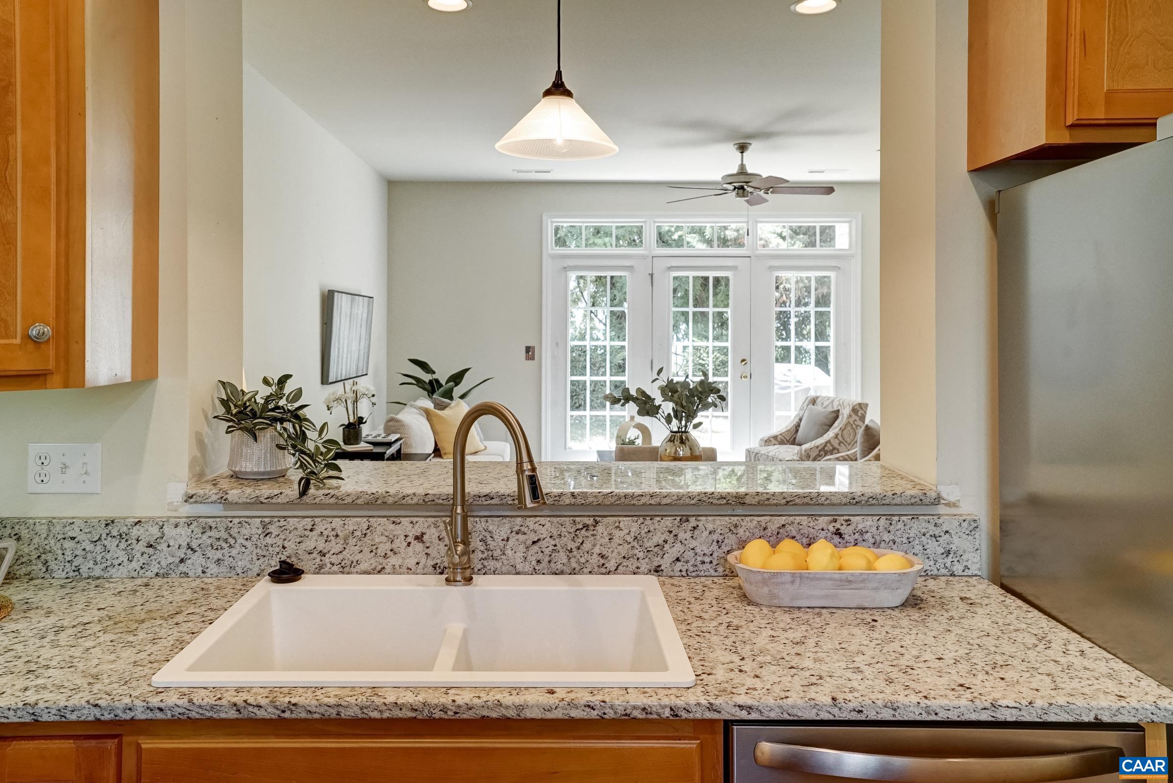 1121 SOMER CHASE CT