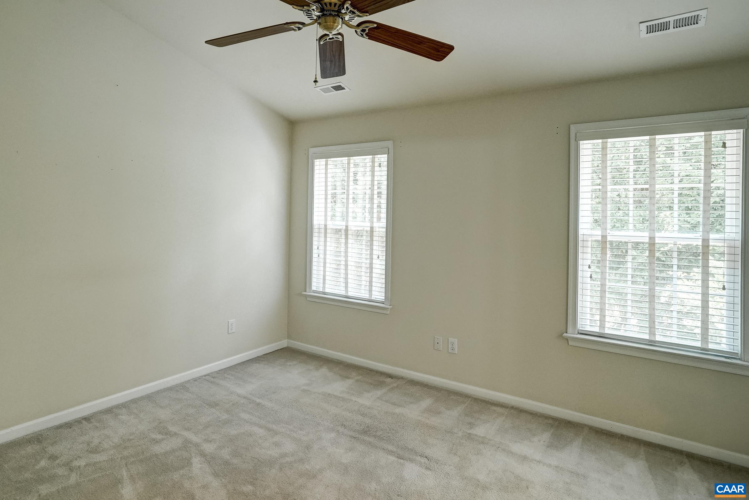 1121 SOMER CHASE CT