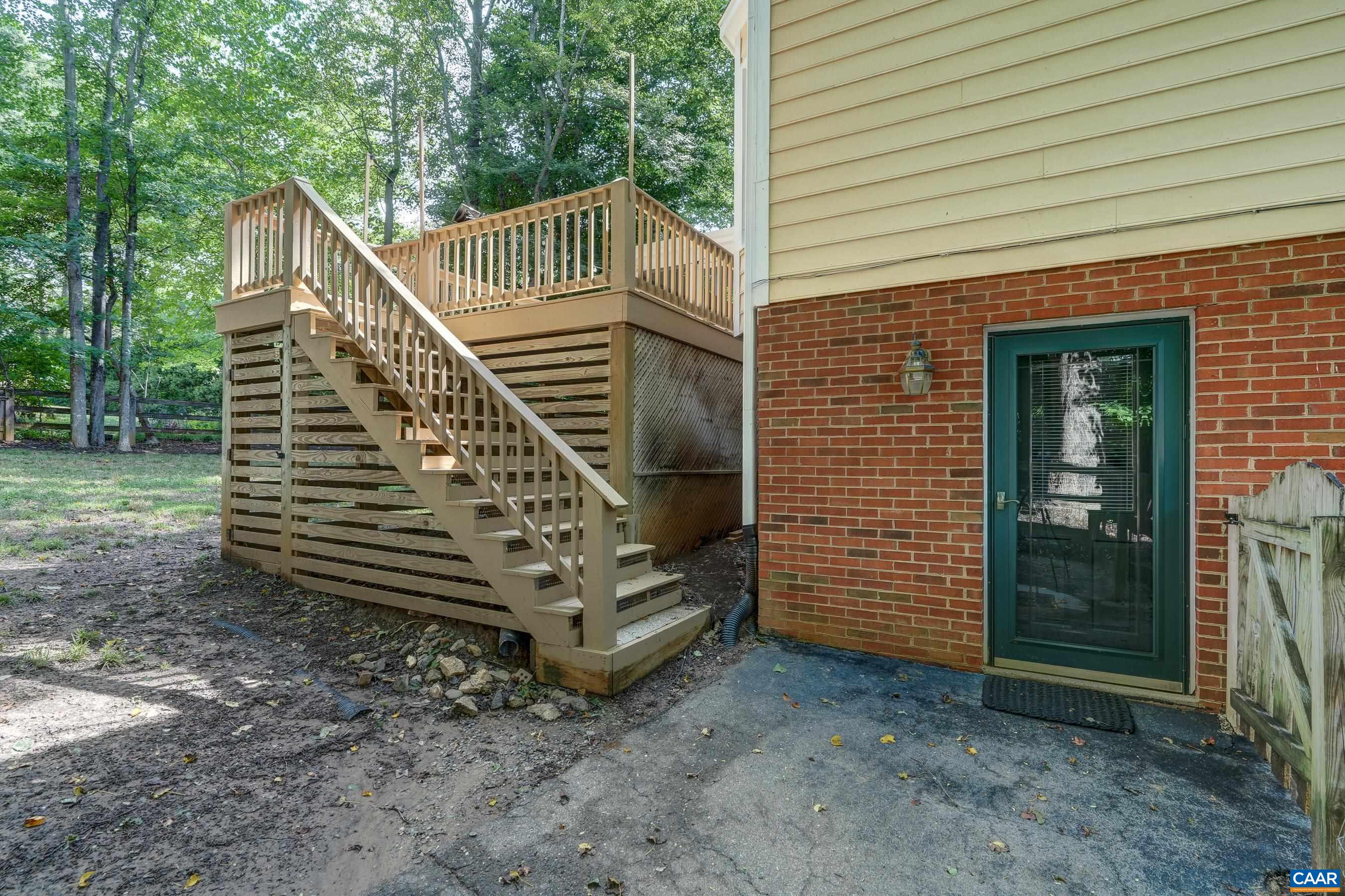 1890 AMBERFIELD DR