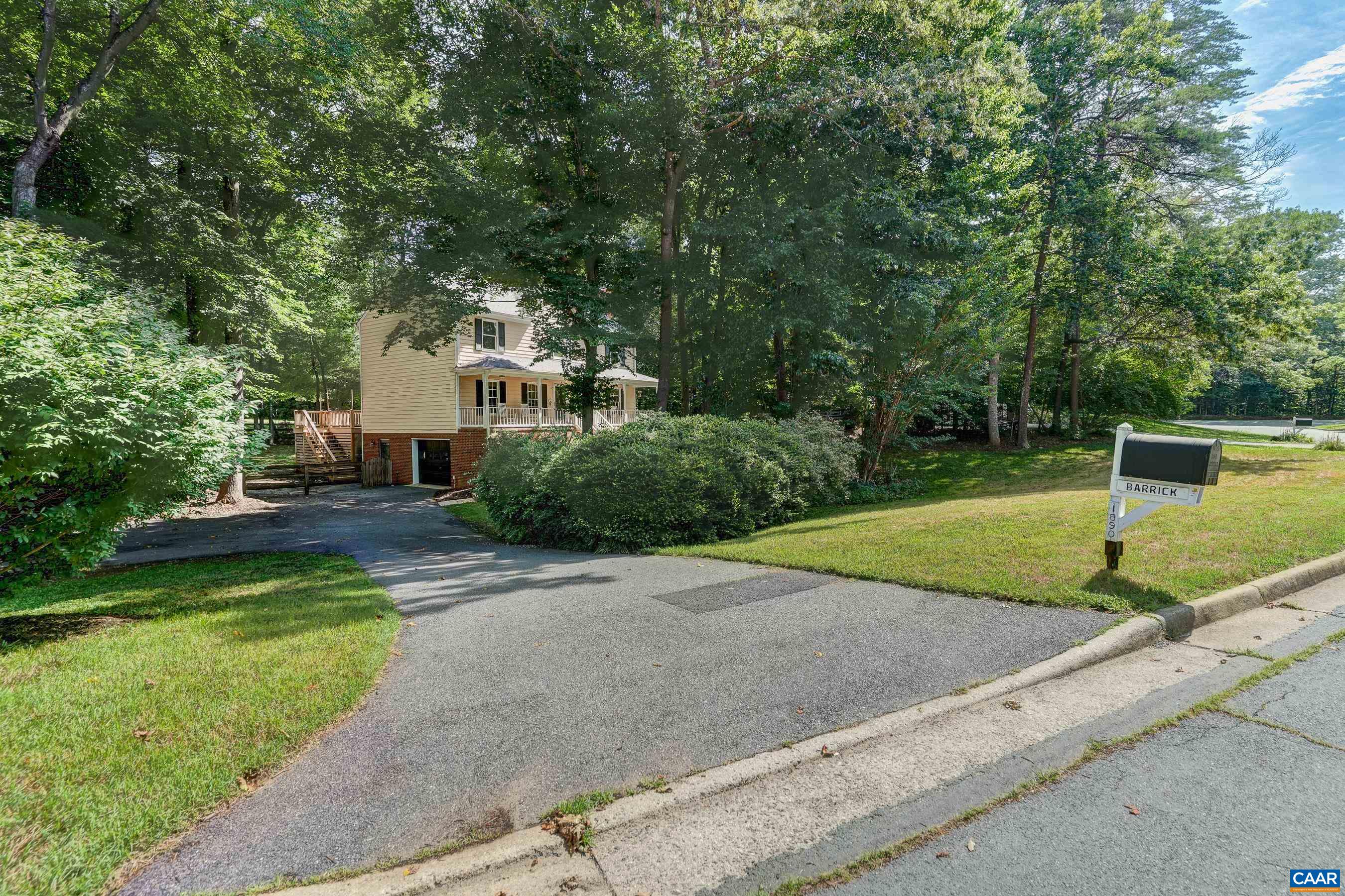 1890 AMBERFIELD DR