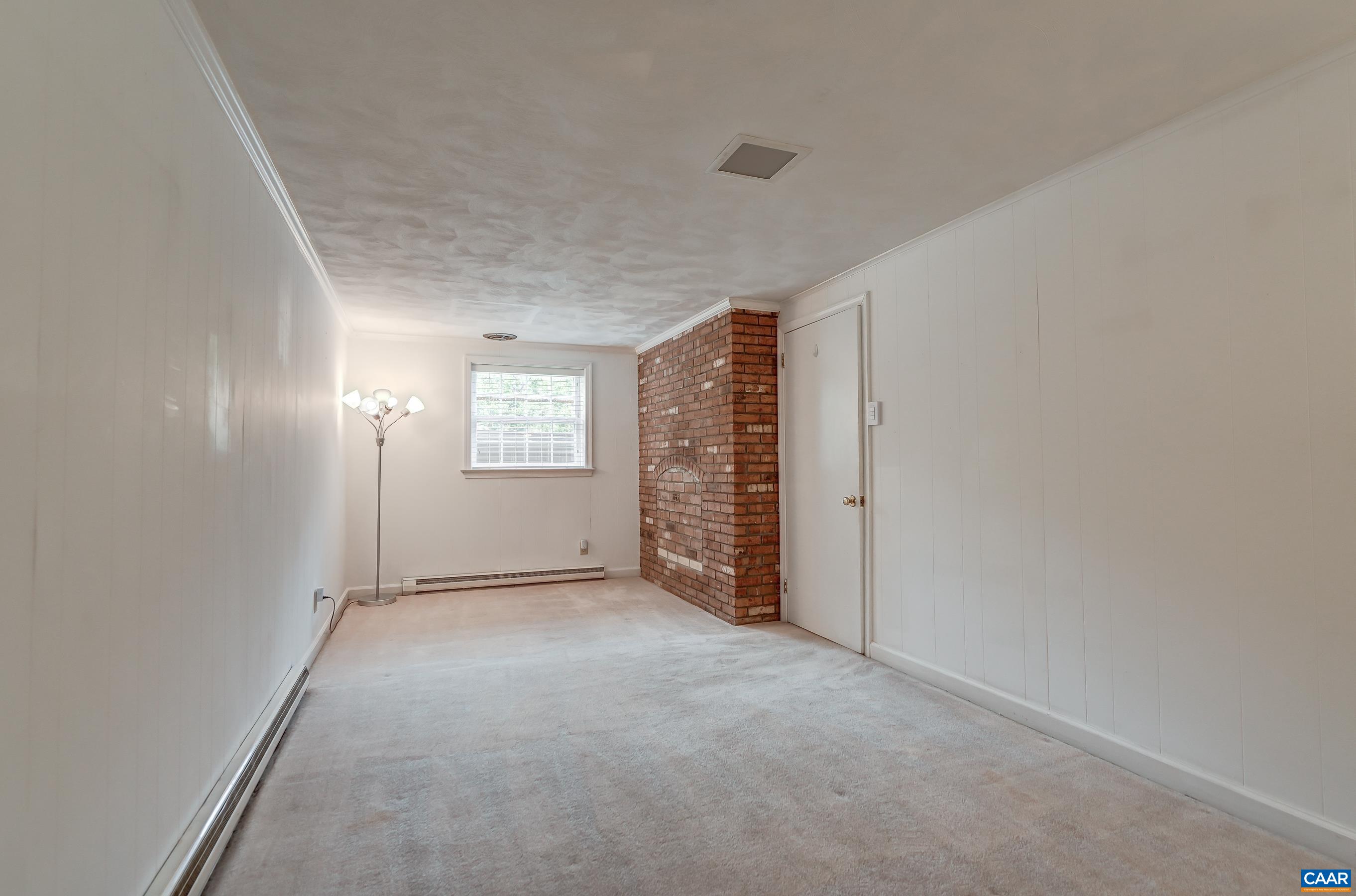 403 CARRSBROOK DR
