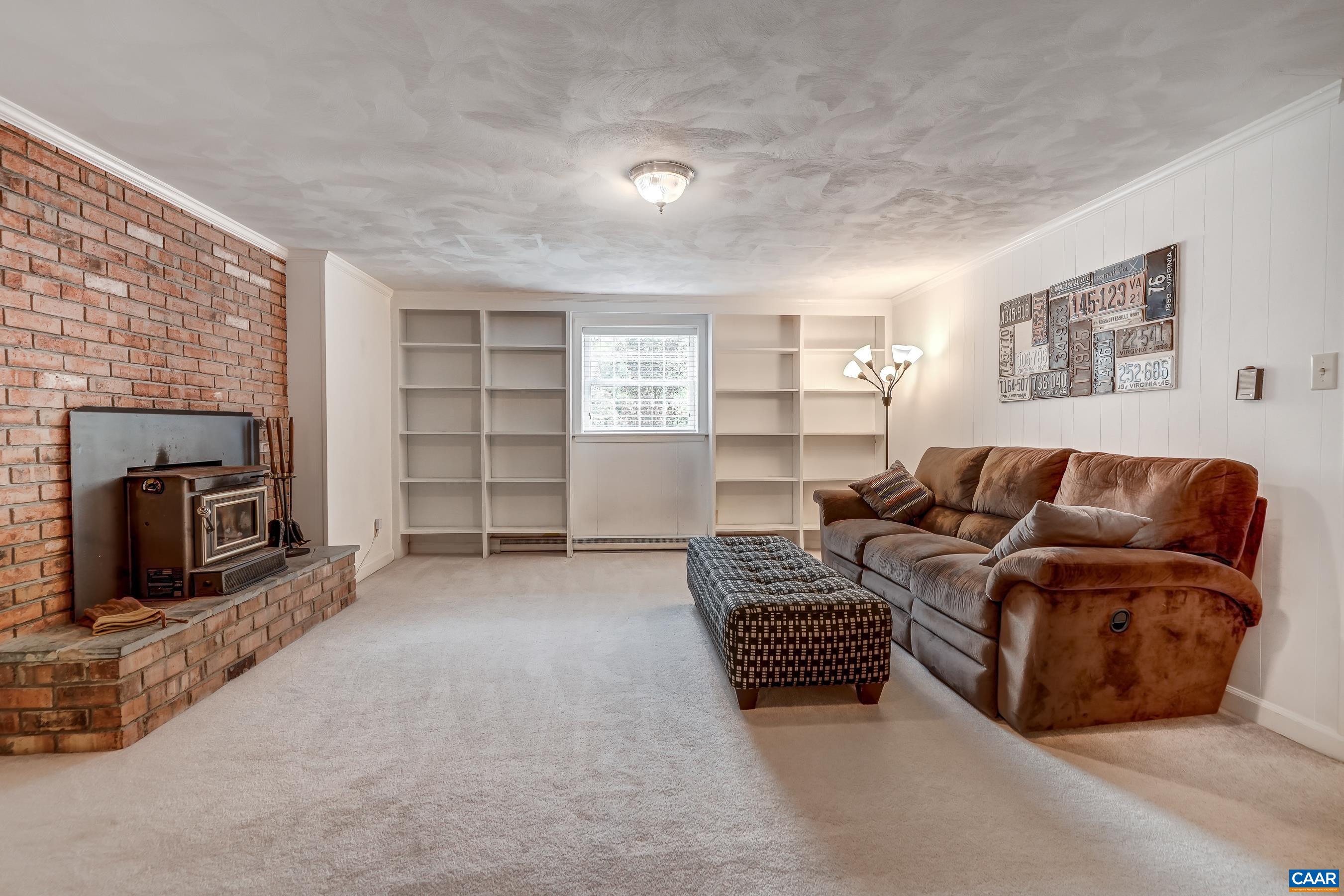403 CARRSBROOK DR