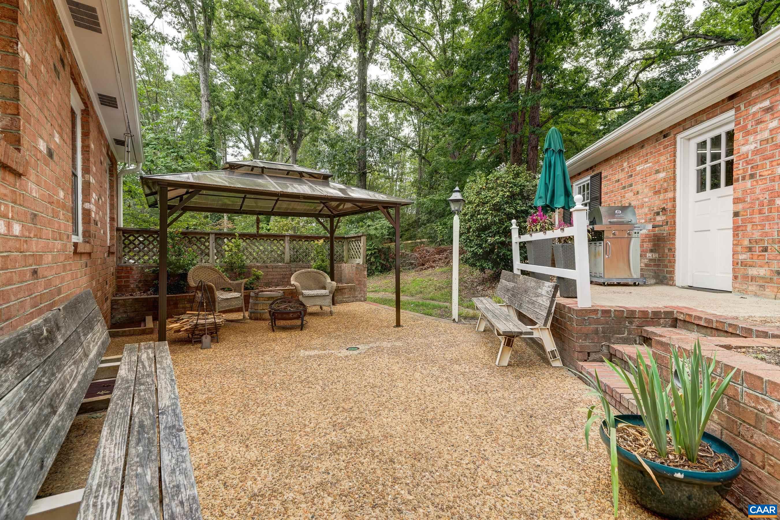 403 CARRSBROOK DR