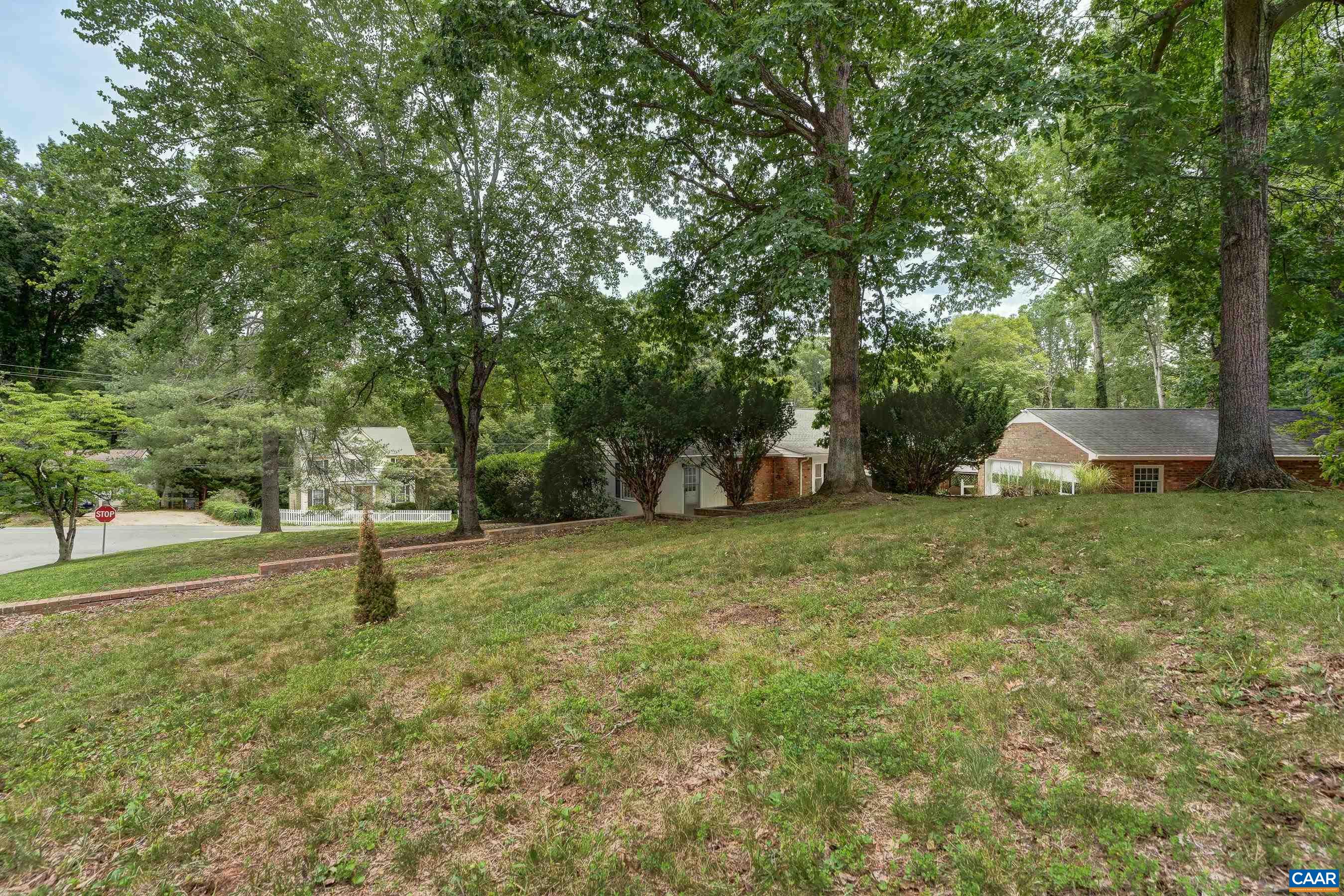 403 CARRSBROOK DR