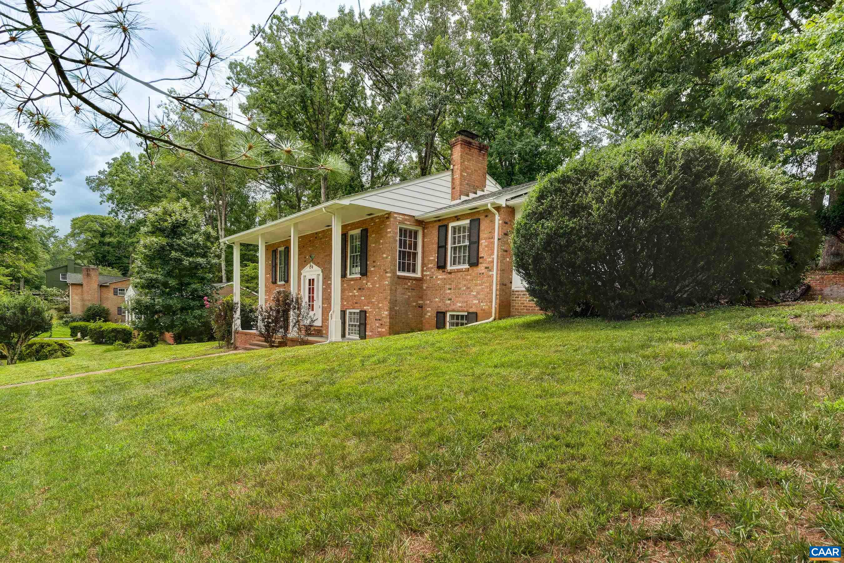 403 CARRSBROOK DR
