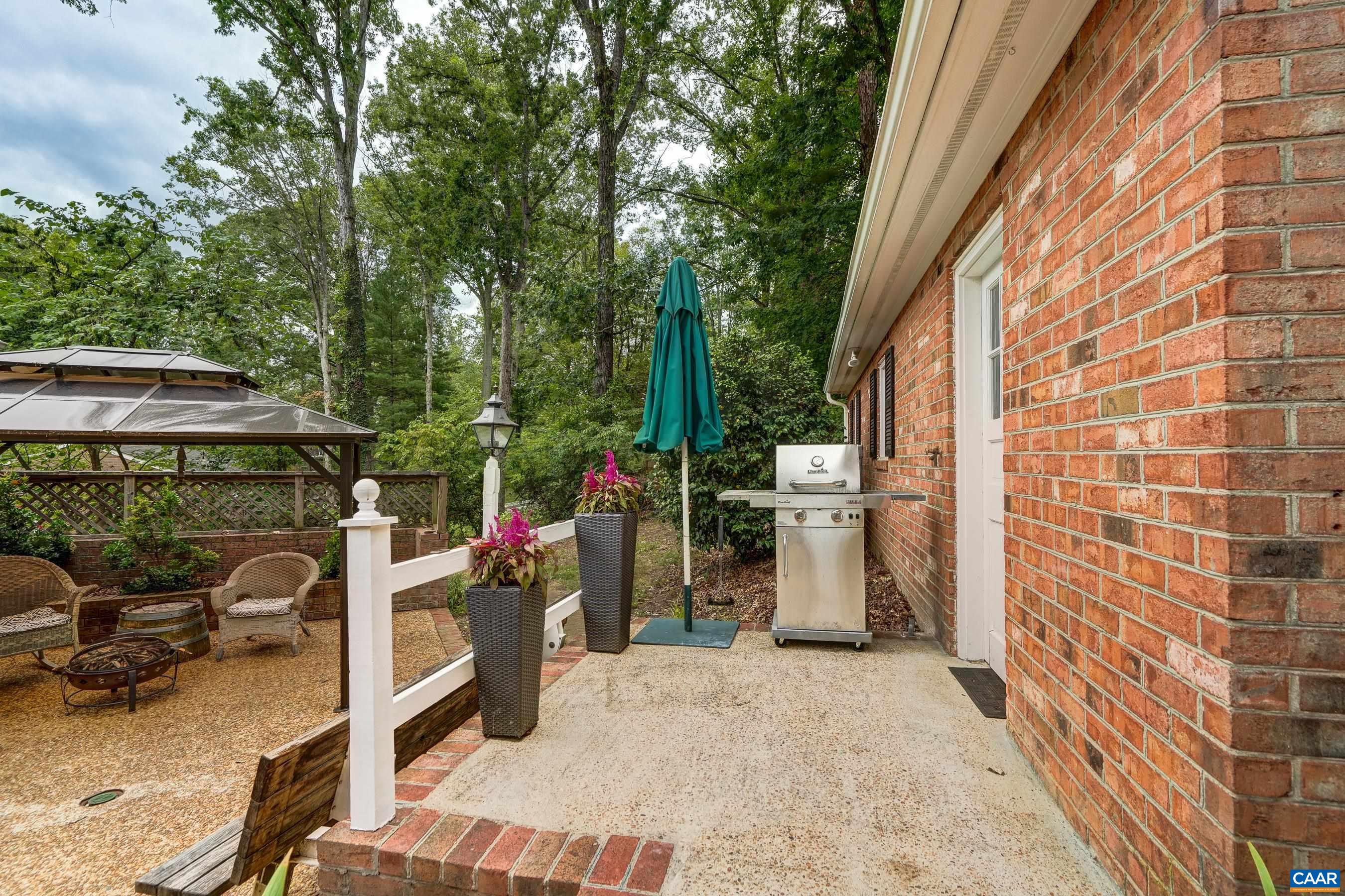403 CARRSBROOK DR