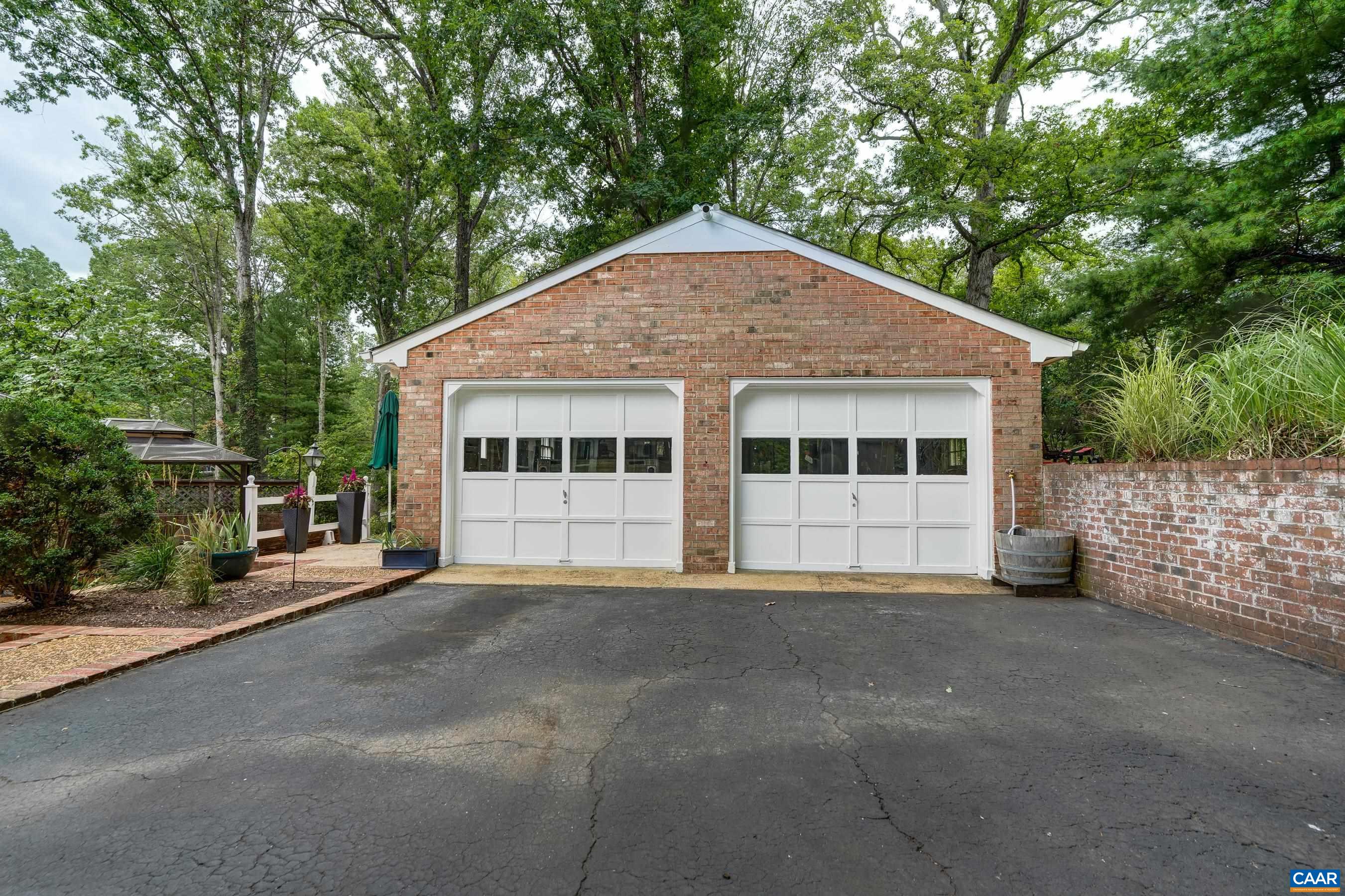 403 CARRSBROOK DR