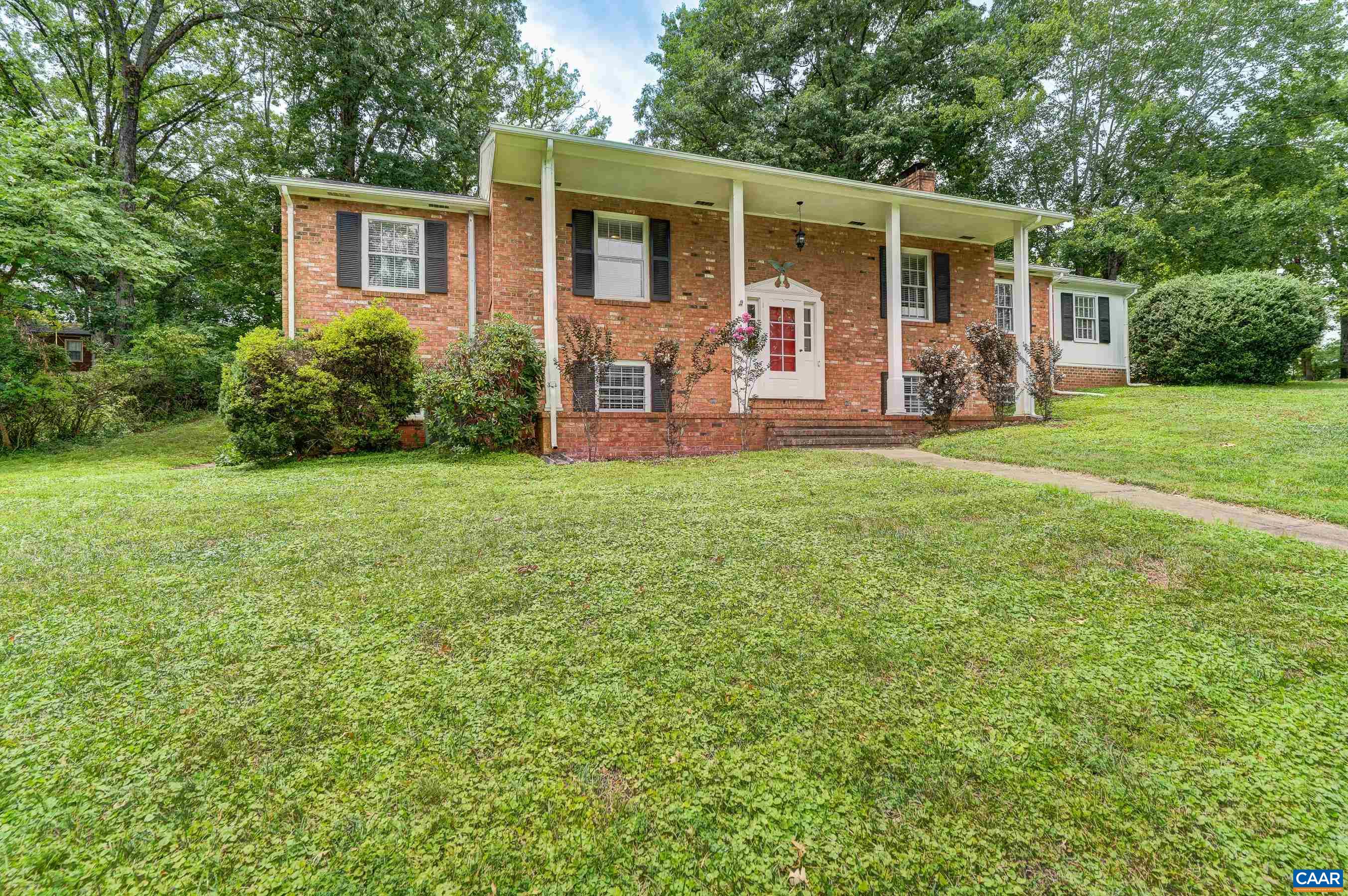 403 CARRSBROOK DR