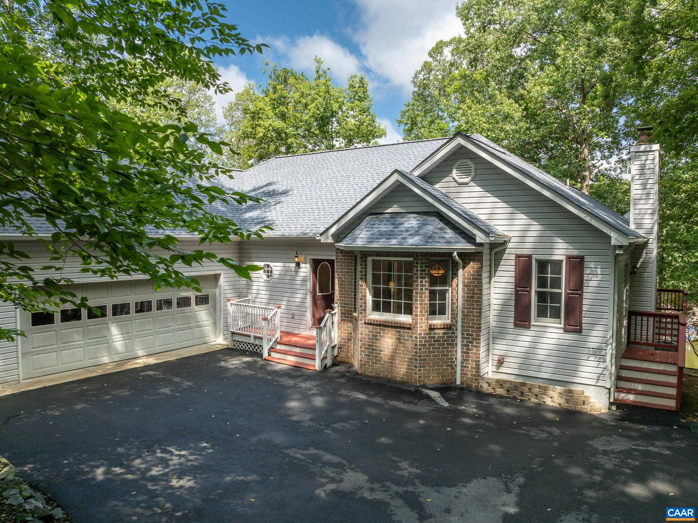 274 JEFFERSON DR
